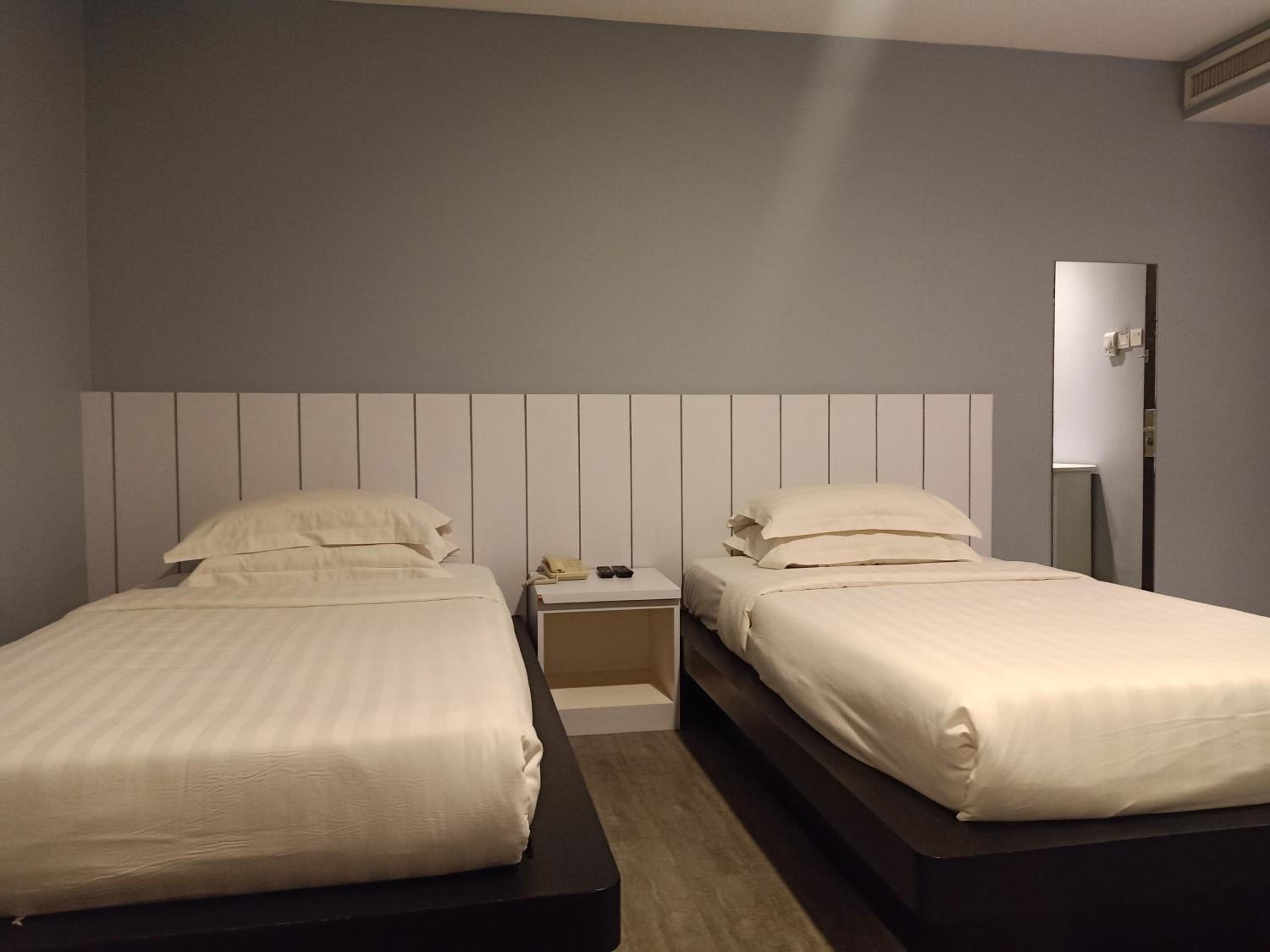 Deluxe Room without Window - Photo 1