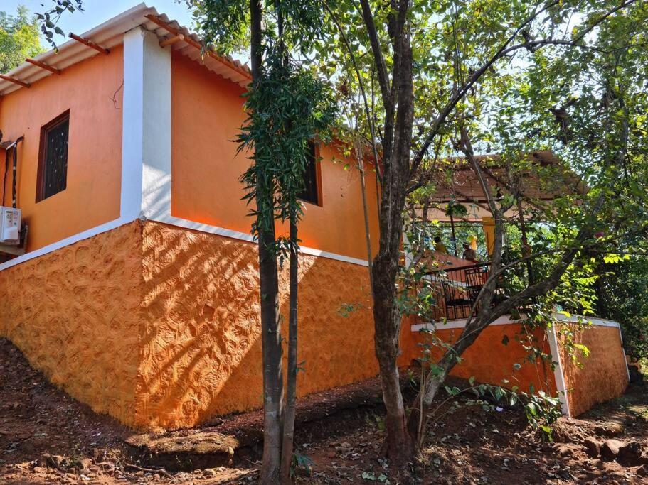 Three-Bedroom House photo 2