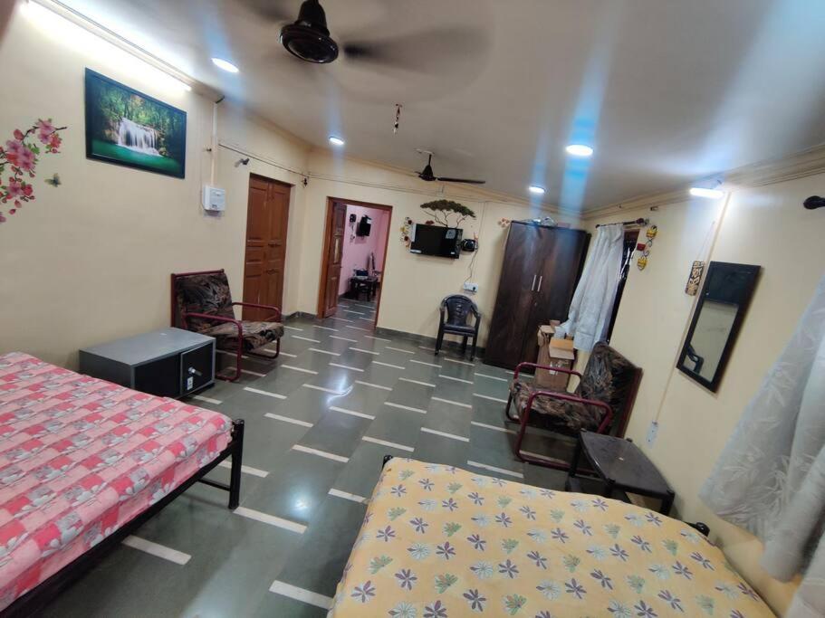 Three-Bedroom House photo 1