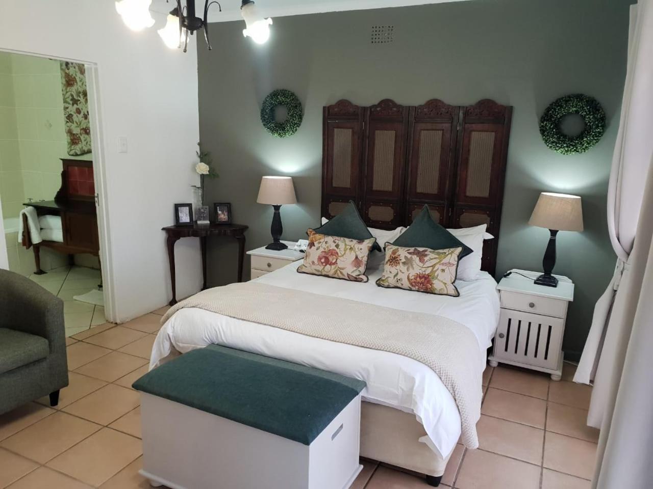 Deluxe Queen Room photo 1