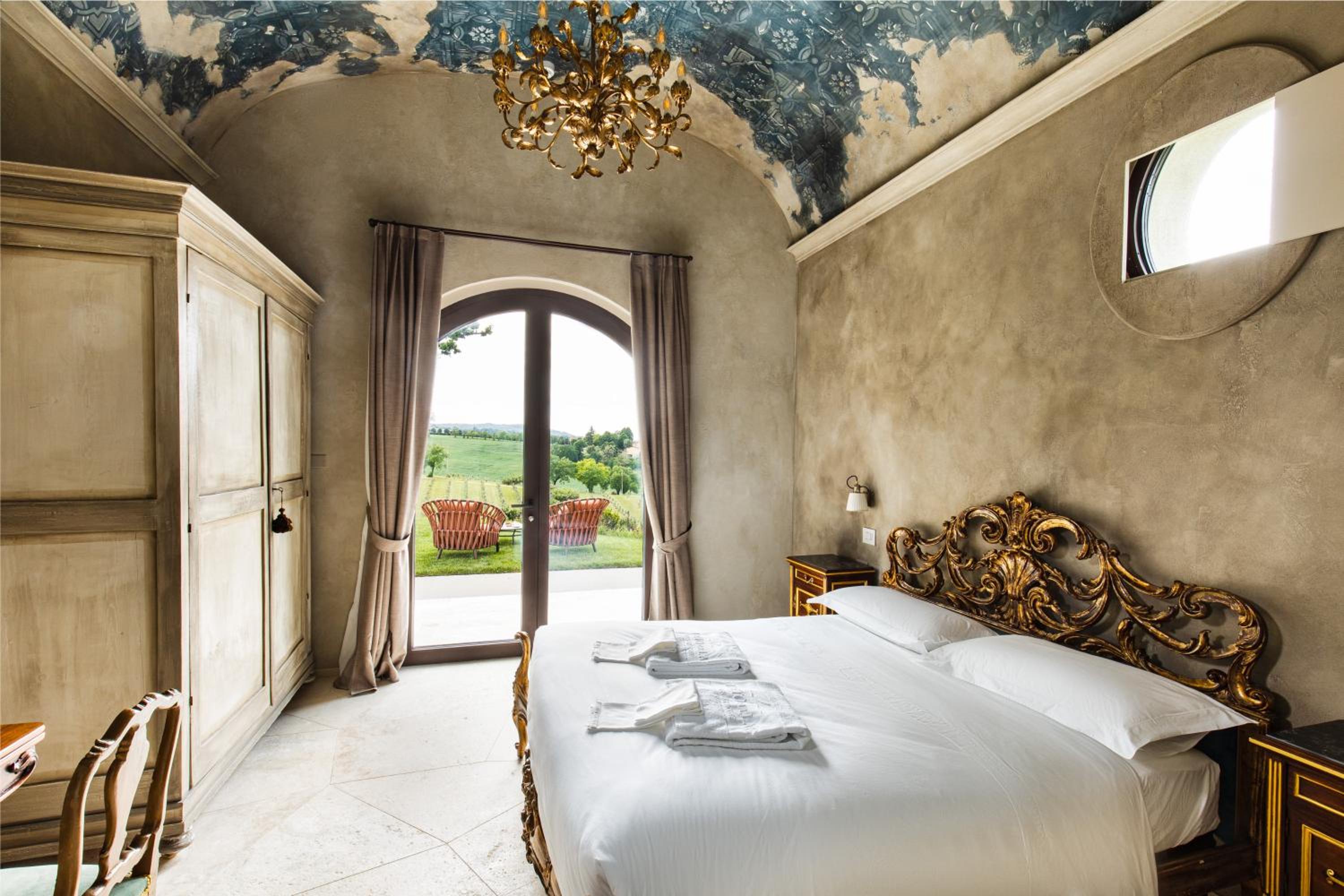 King Room with Garden View photo 1