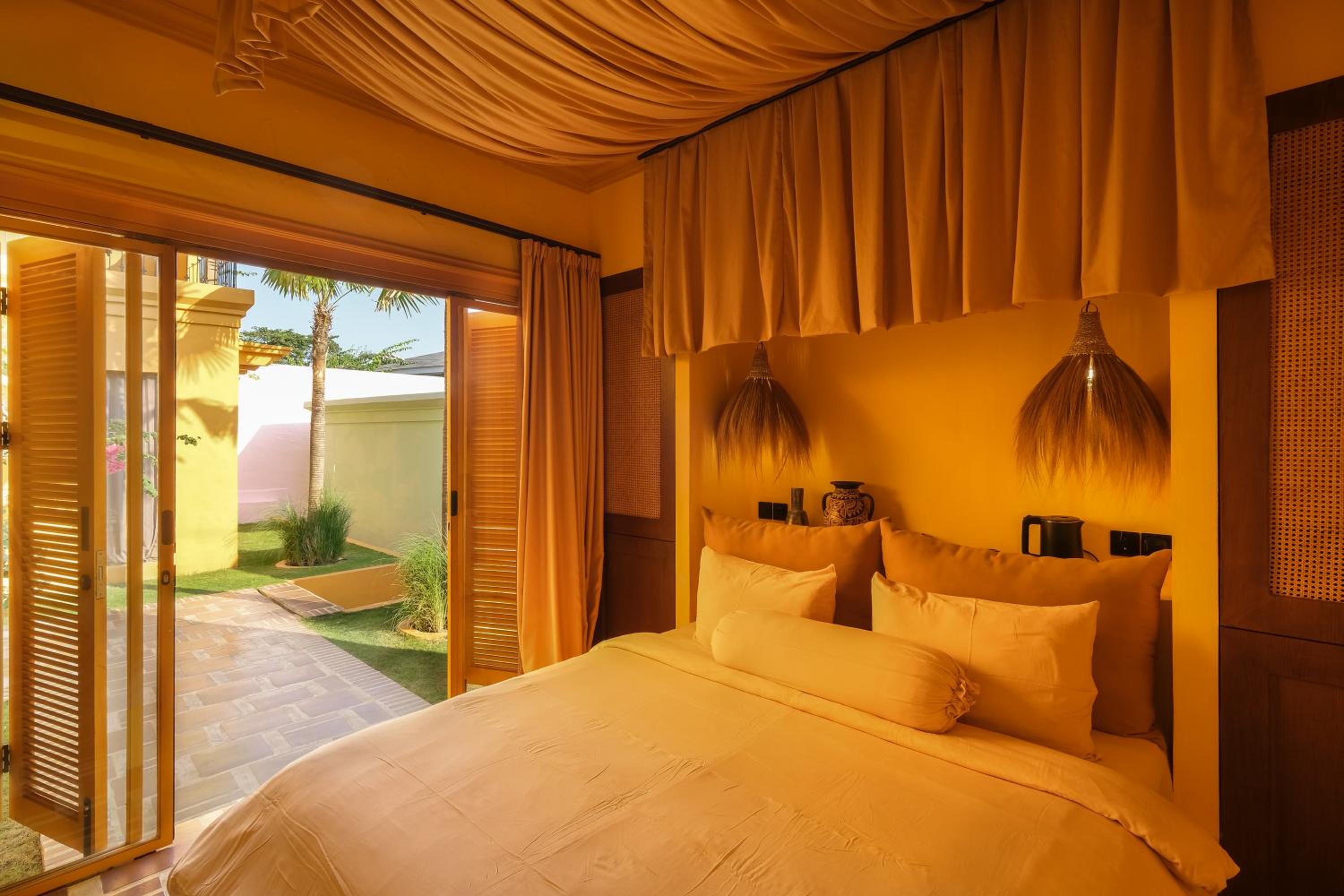One-Bedroom Suite - Photo 1