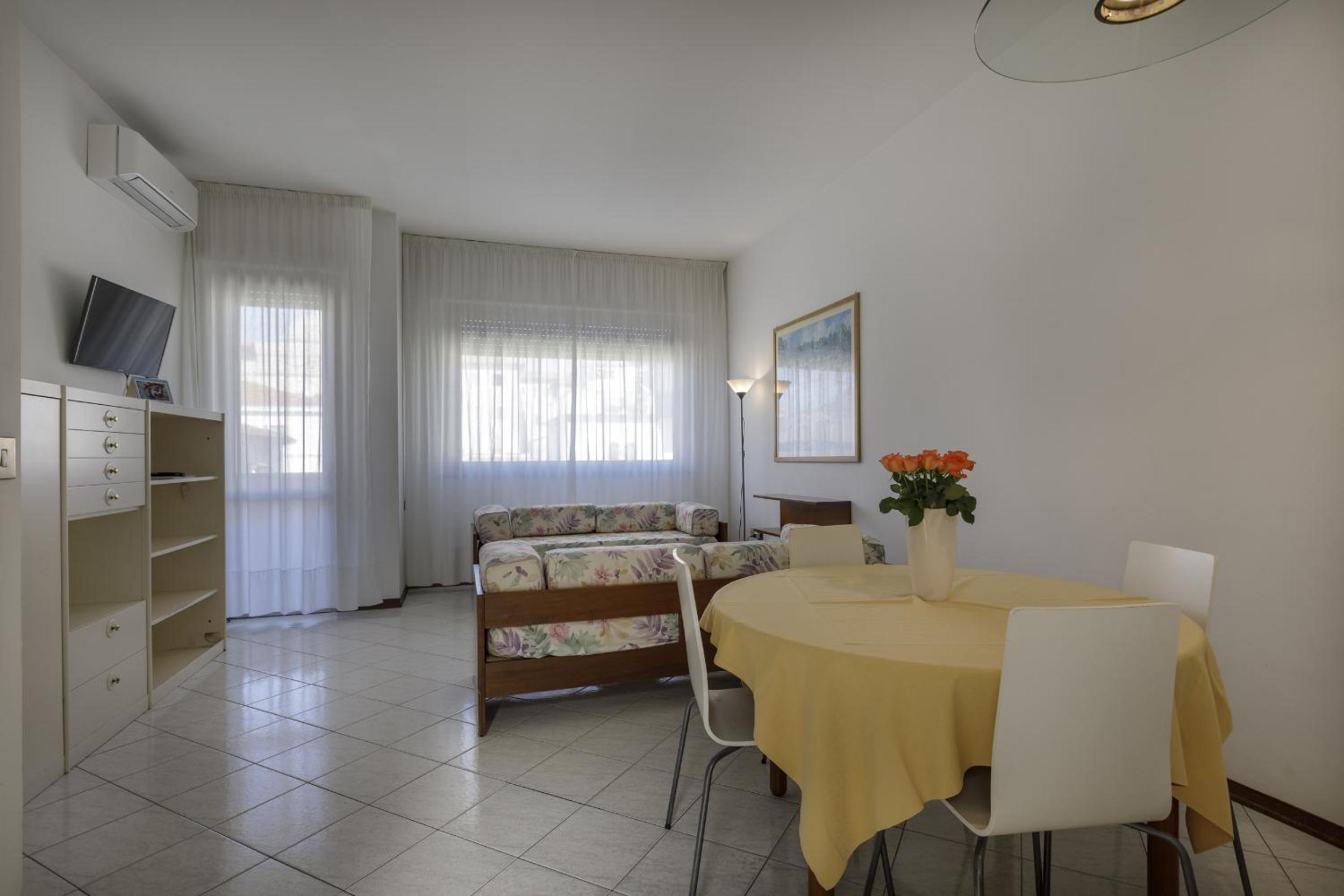 One-Bedroom Apartment with Sea View