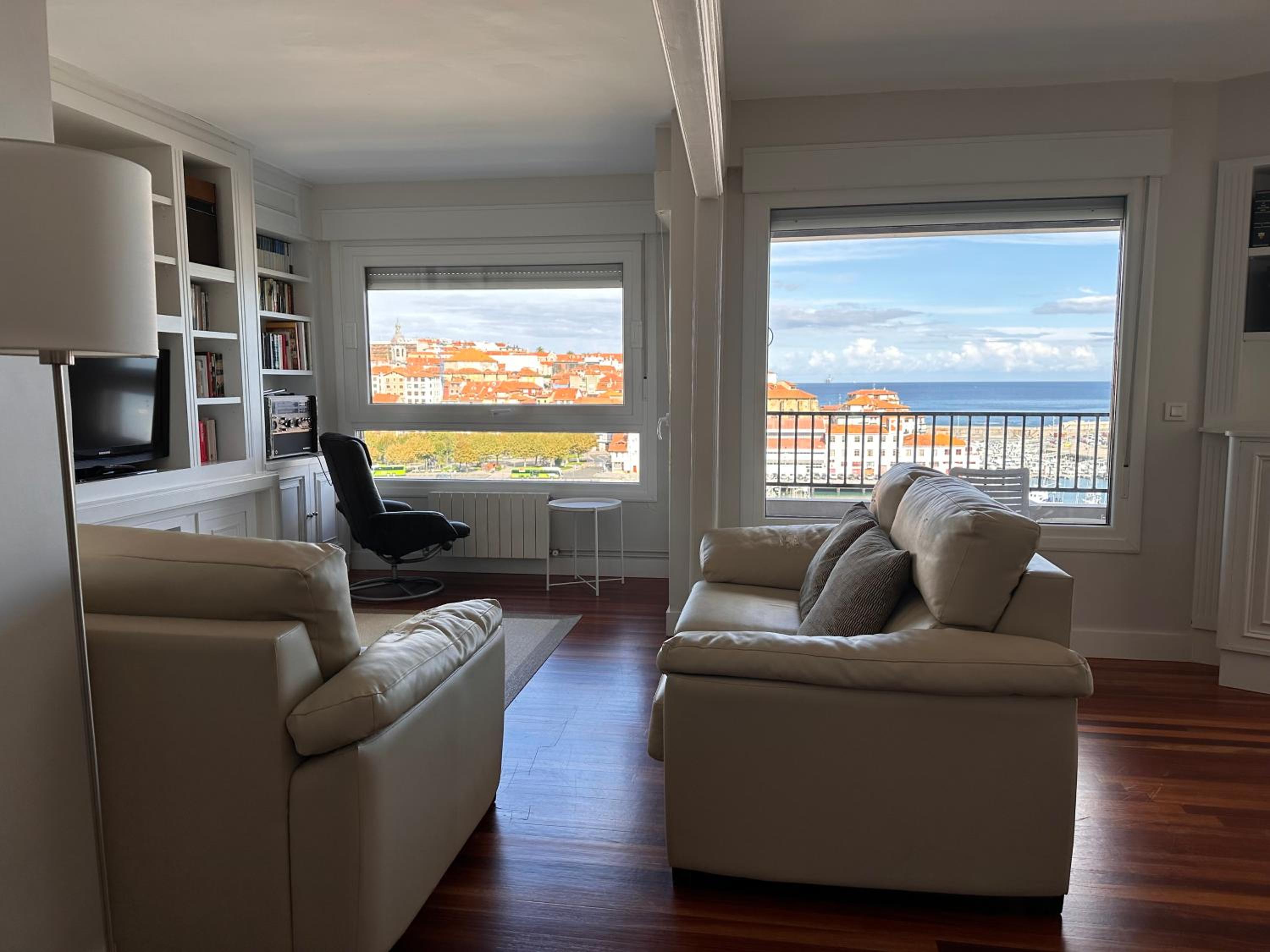 Apartamento con vista al mar