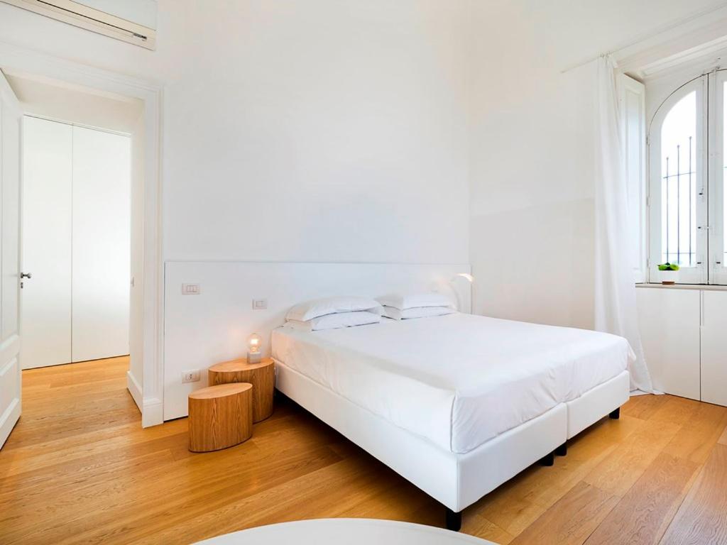 Suite - Photo 2
