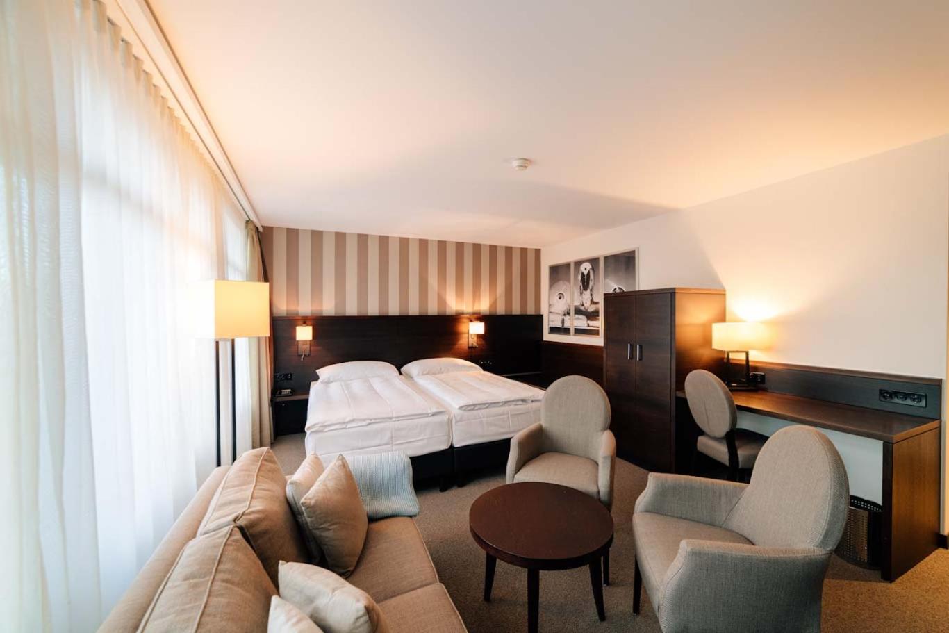 Deluxe Room - Photo 1