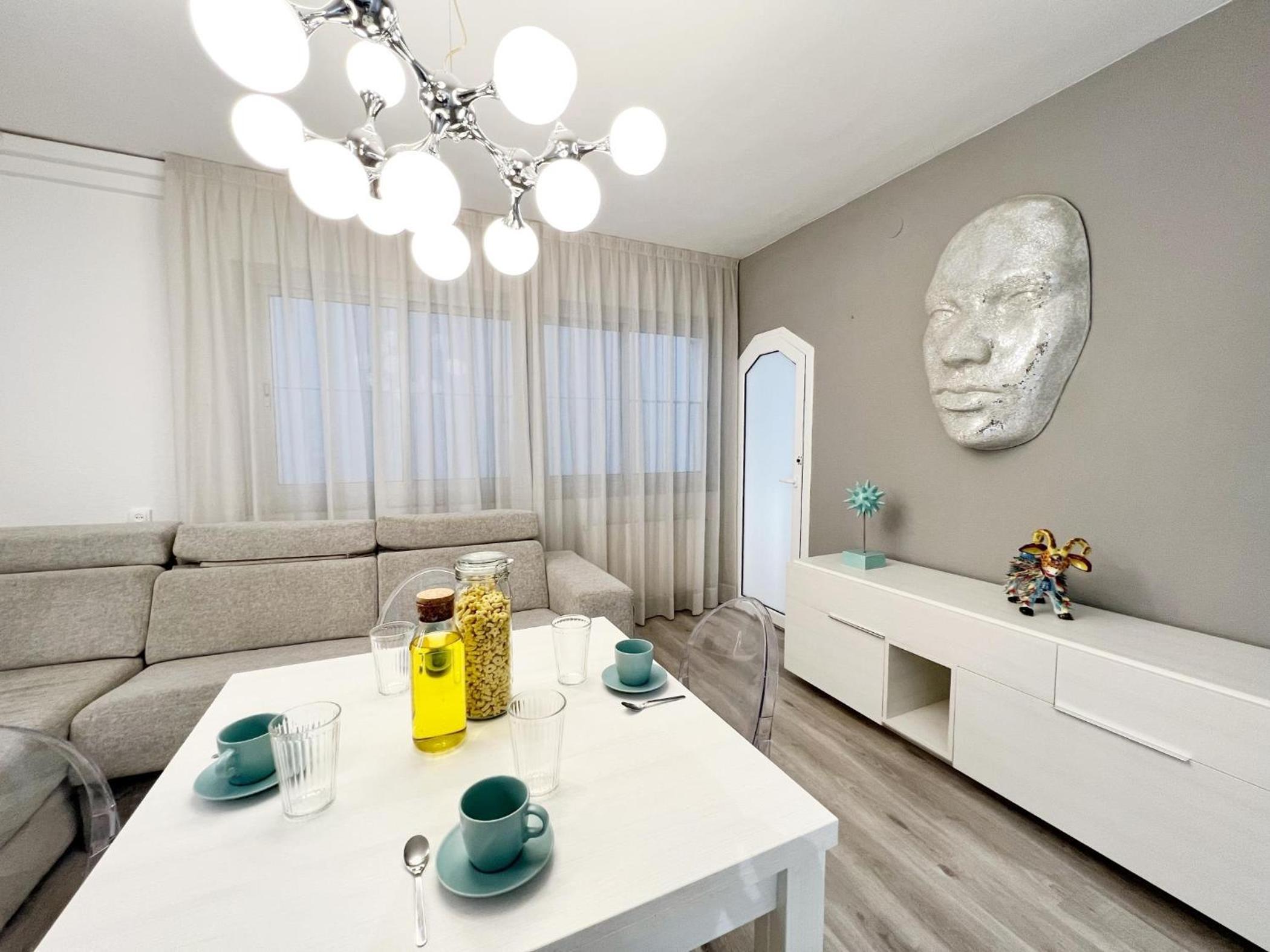Apartment photo 2