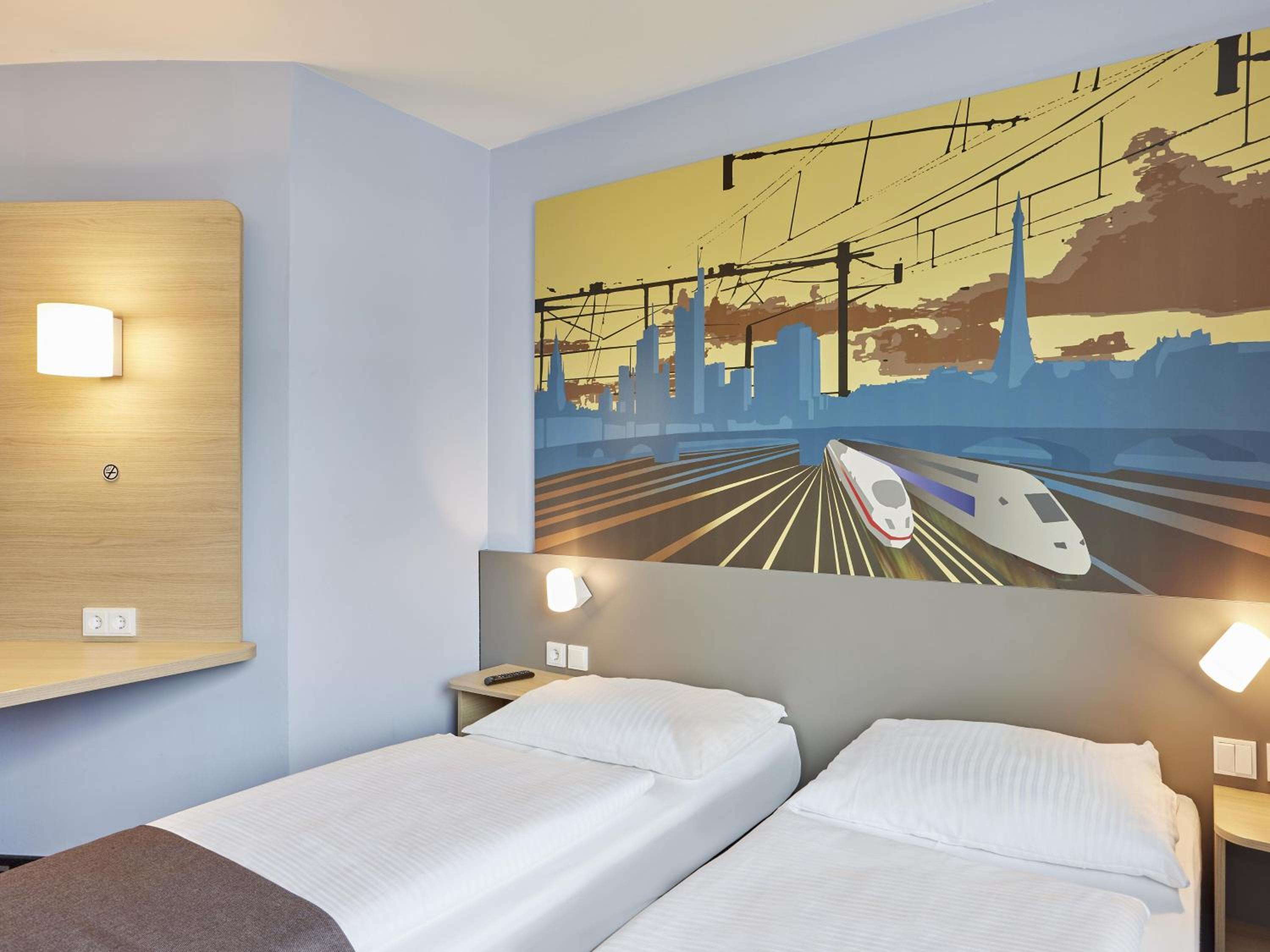 Twin Room Non Smoking - Photo 1