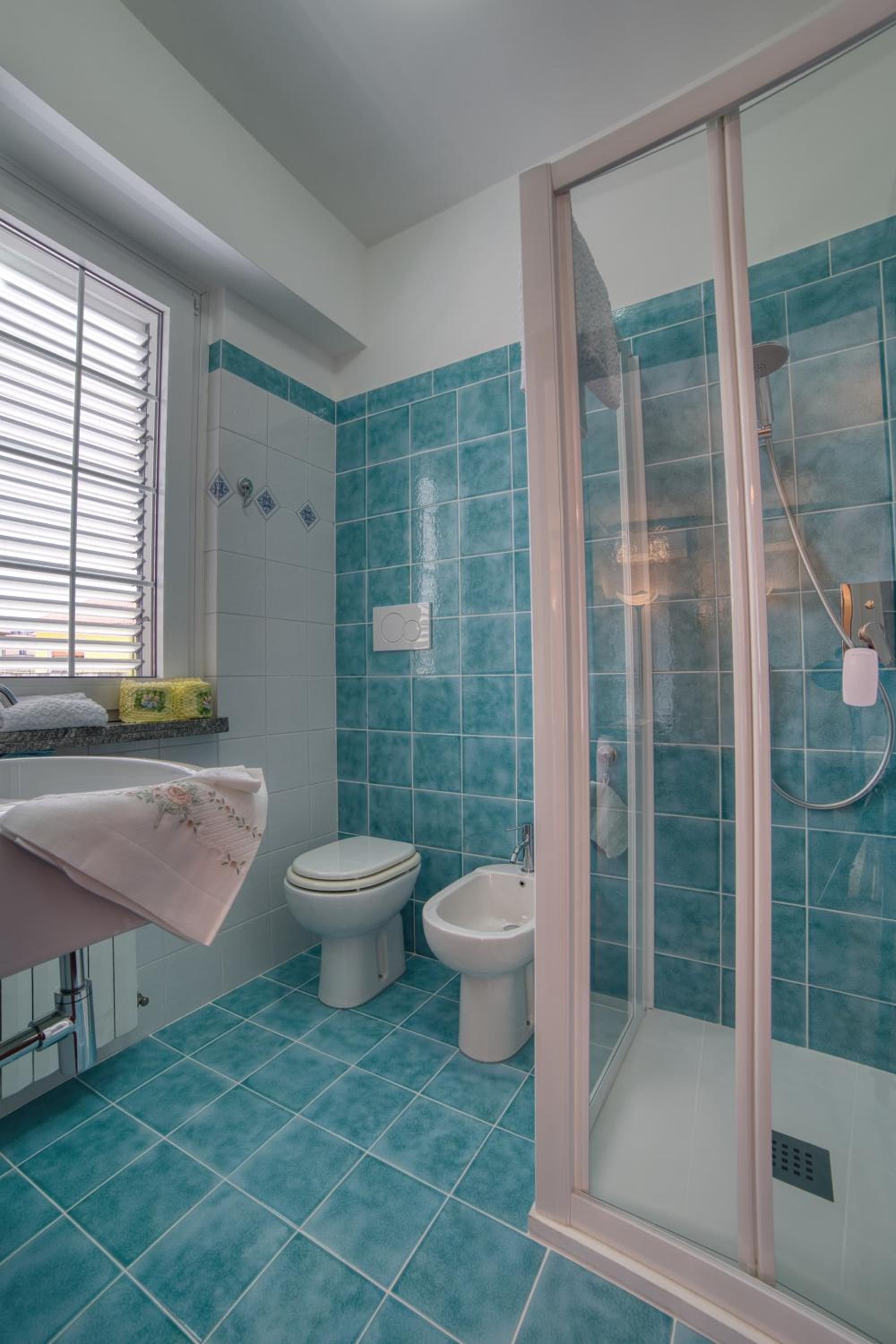 Double Room with Private Bathroom photo 3