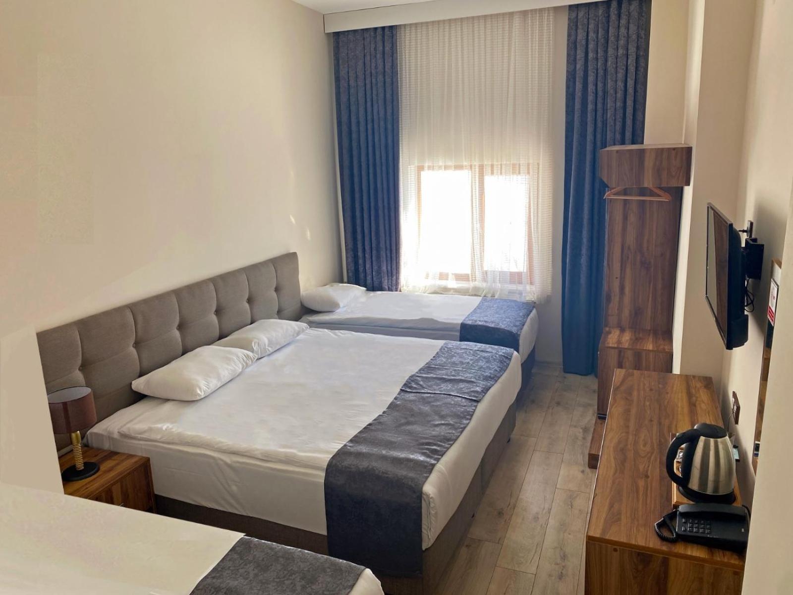 Standard Quadruple Room photo 3