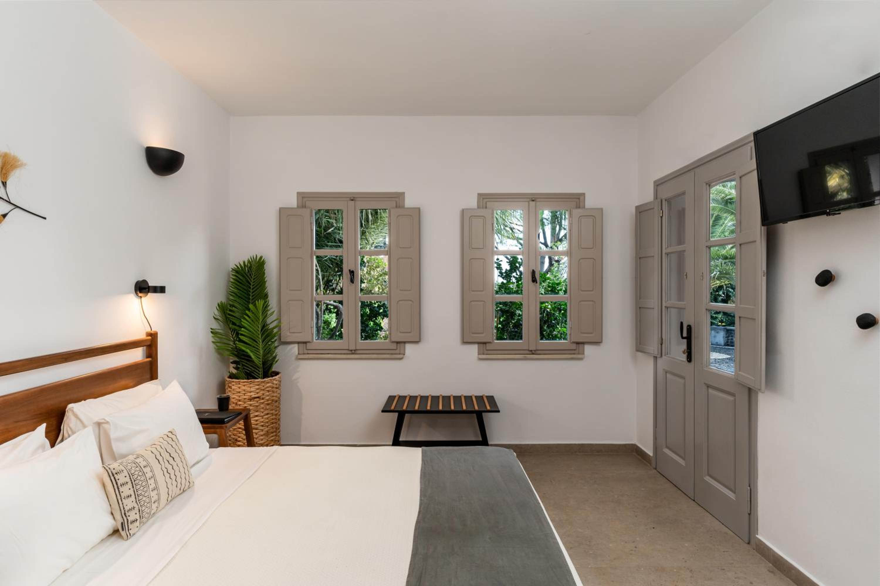 Cocoon Room Garden or Pool View - Photo 15