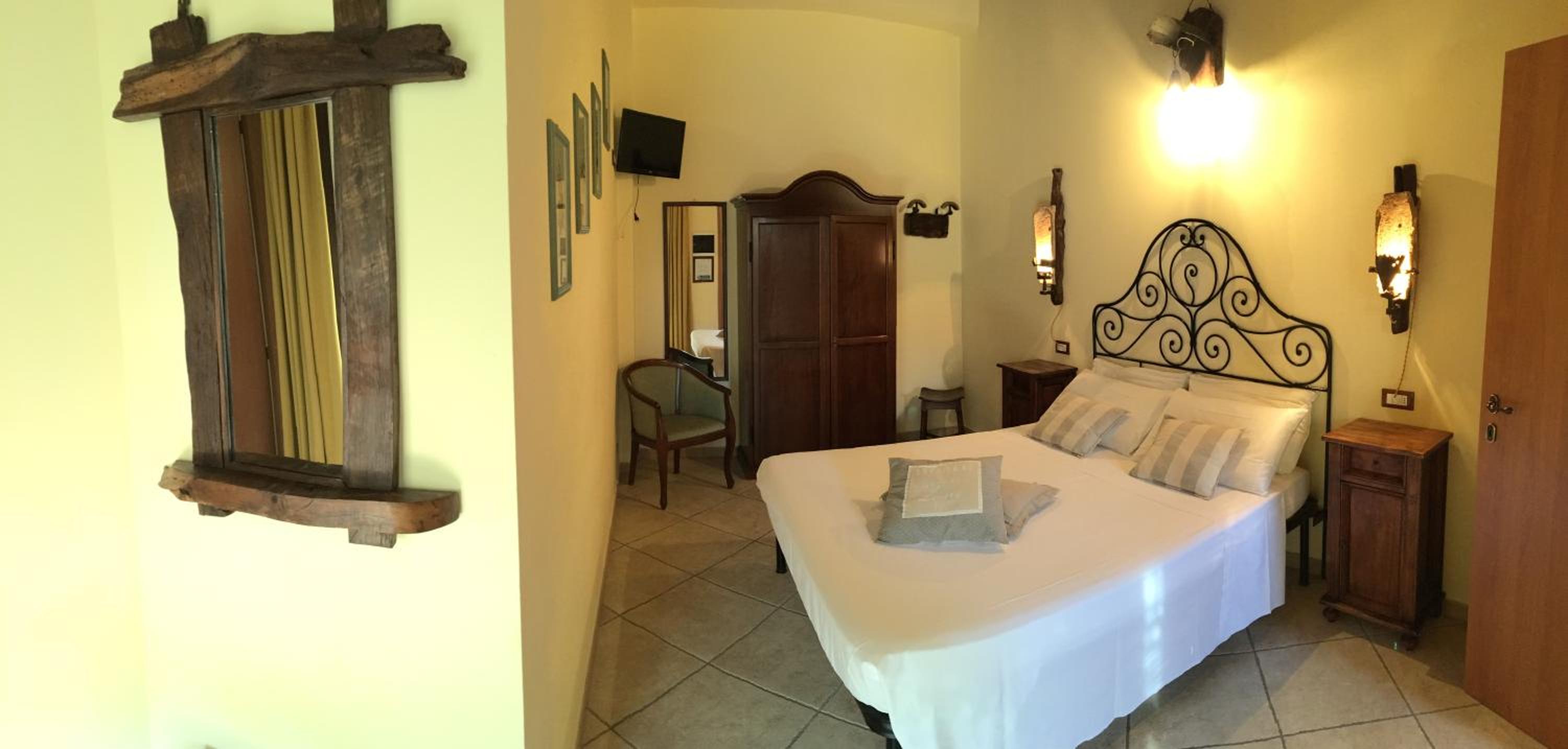 Double Room with Garden View photo 3
