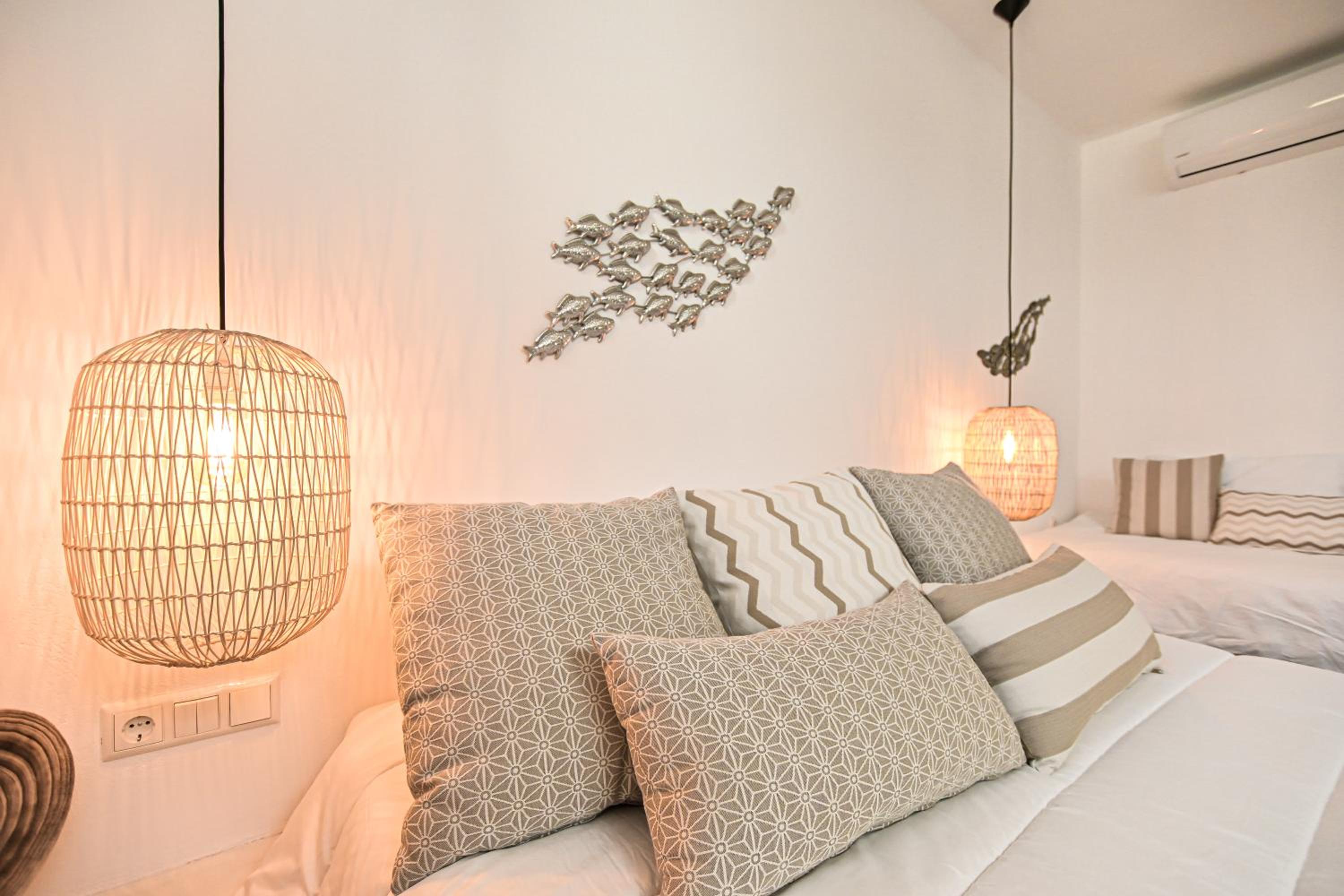V2 - Three Bedroom Deluxe Villa with Sea View and Private Pool - Photo 36