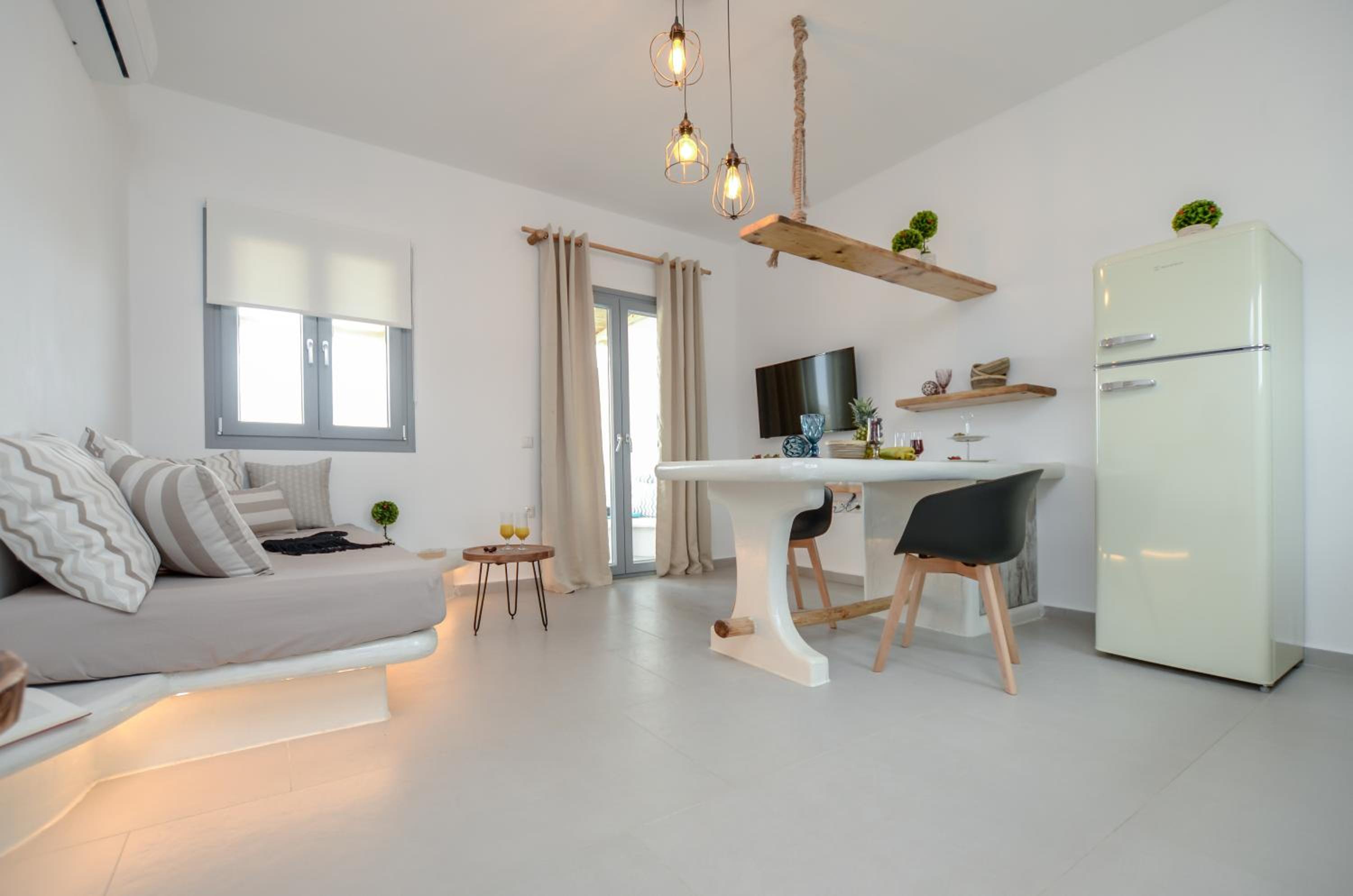 V3 - Three Bedroom Deluxe Villa with Sea View and Private Pool - Photo 1