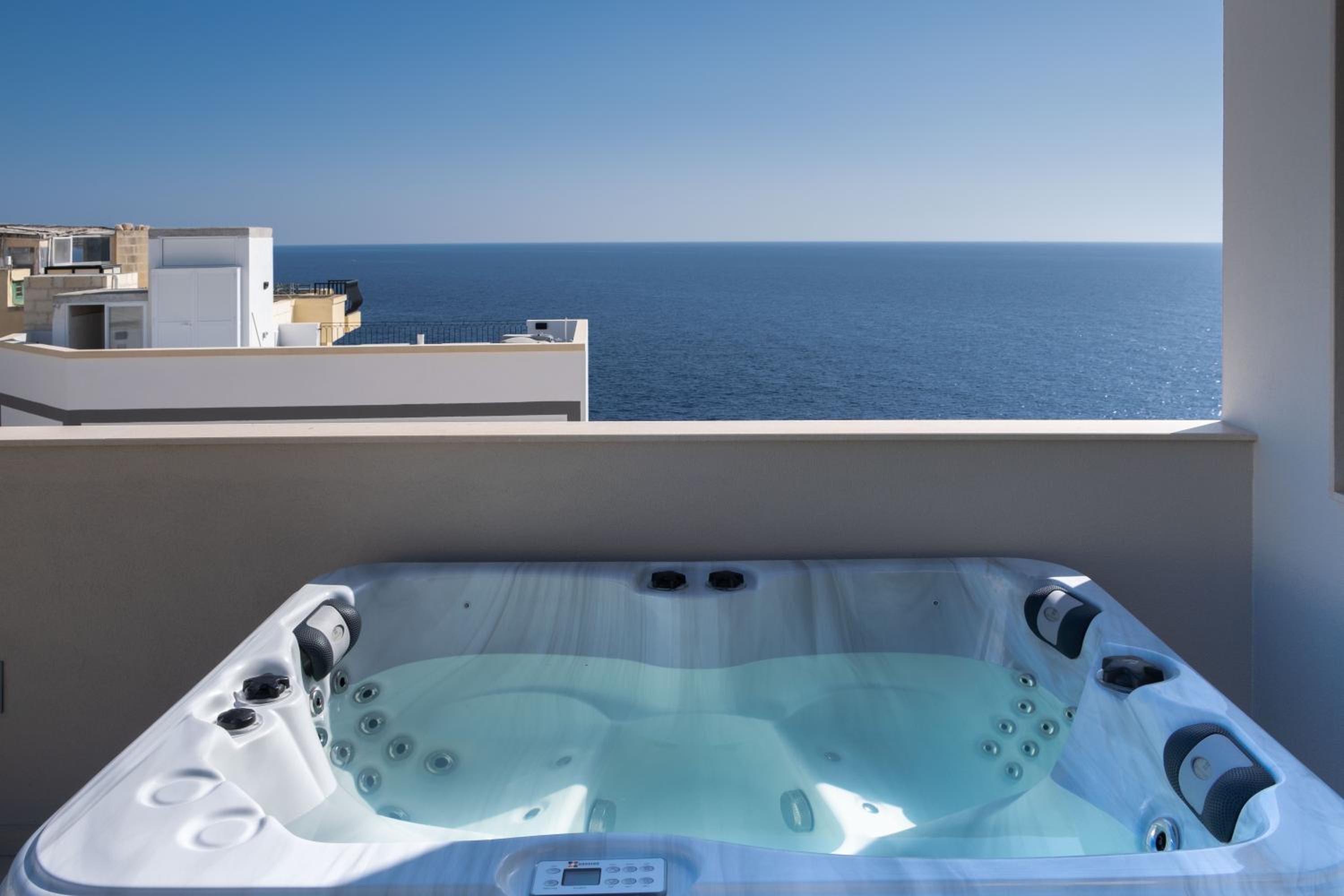 Side Seaview Terrace Suite with Hot Tub - Photo 5