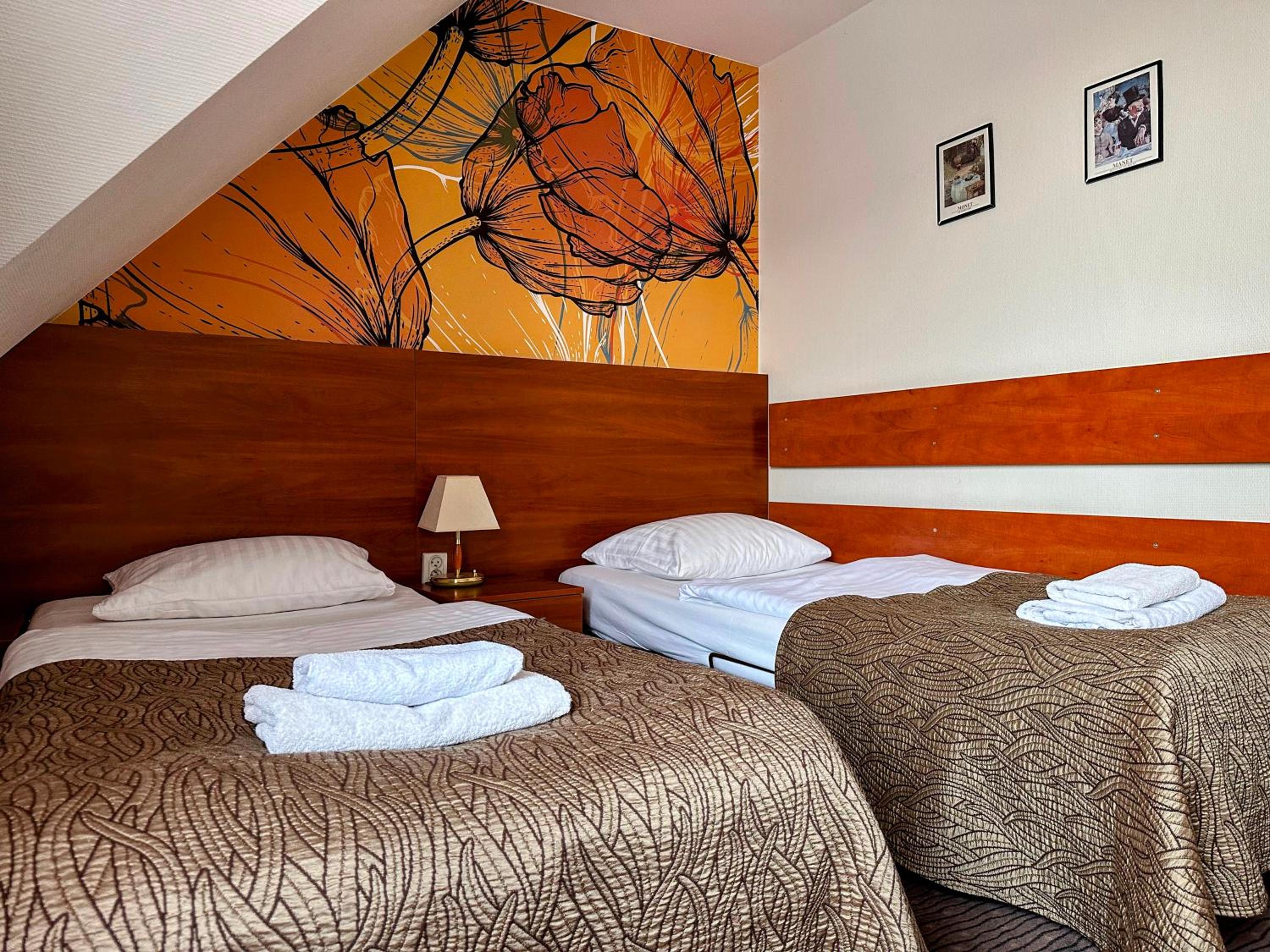 Double or Twin Room - Photo 27