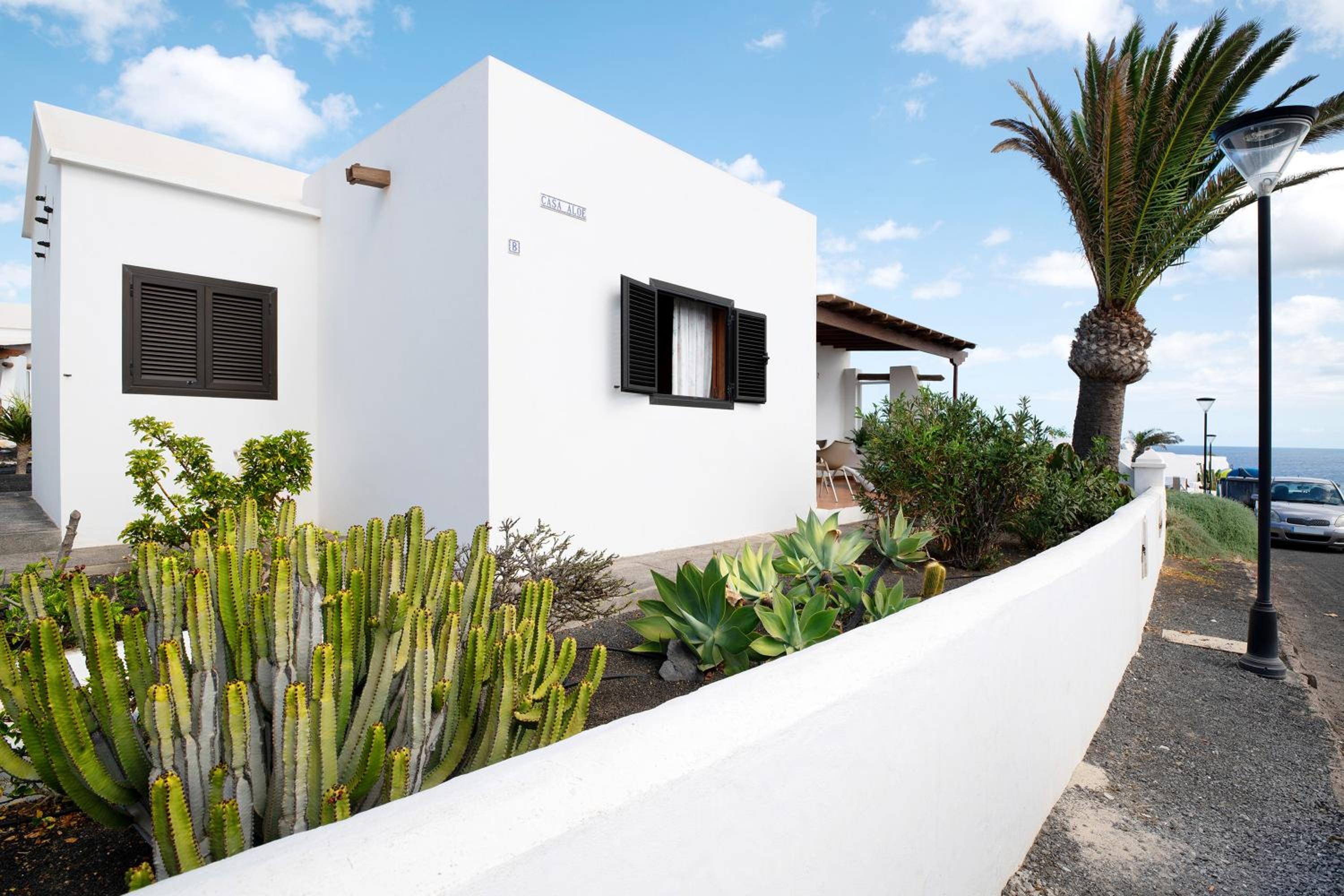Two-Bedroom House photo 2