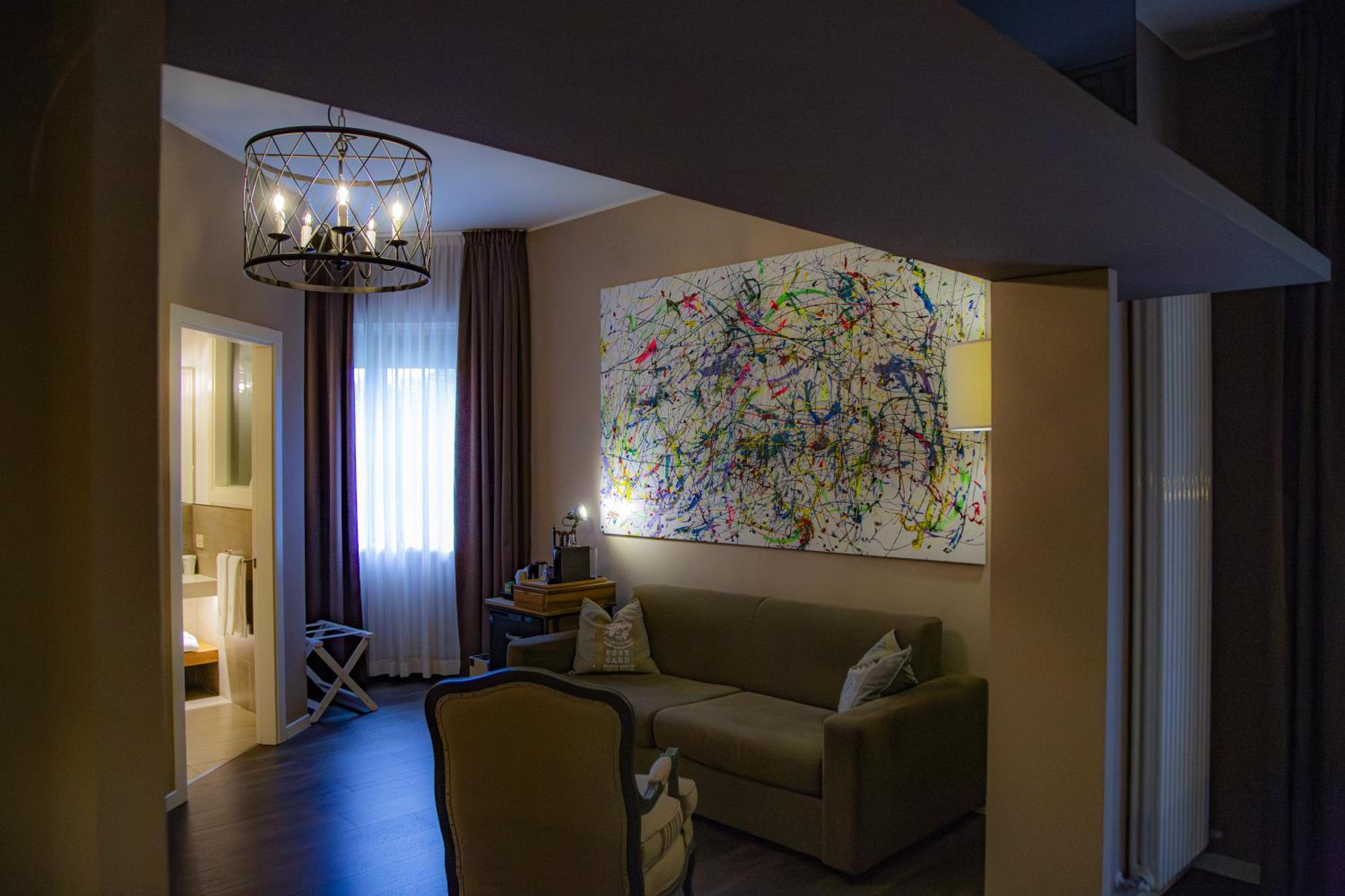 Executive Suite photo 1