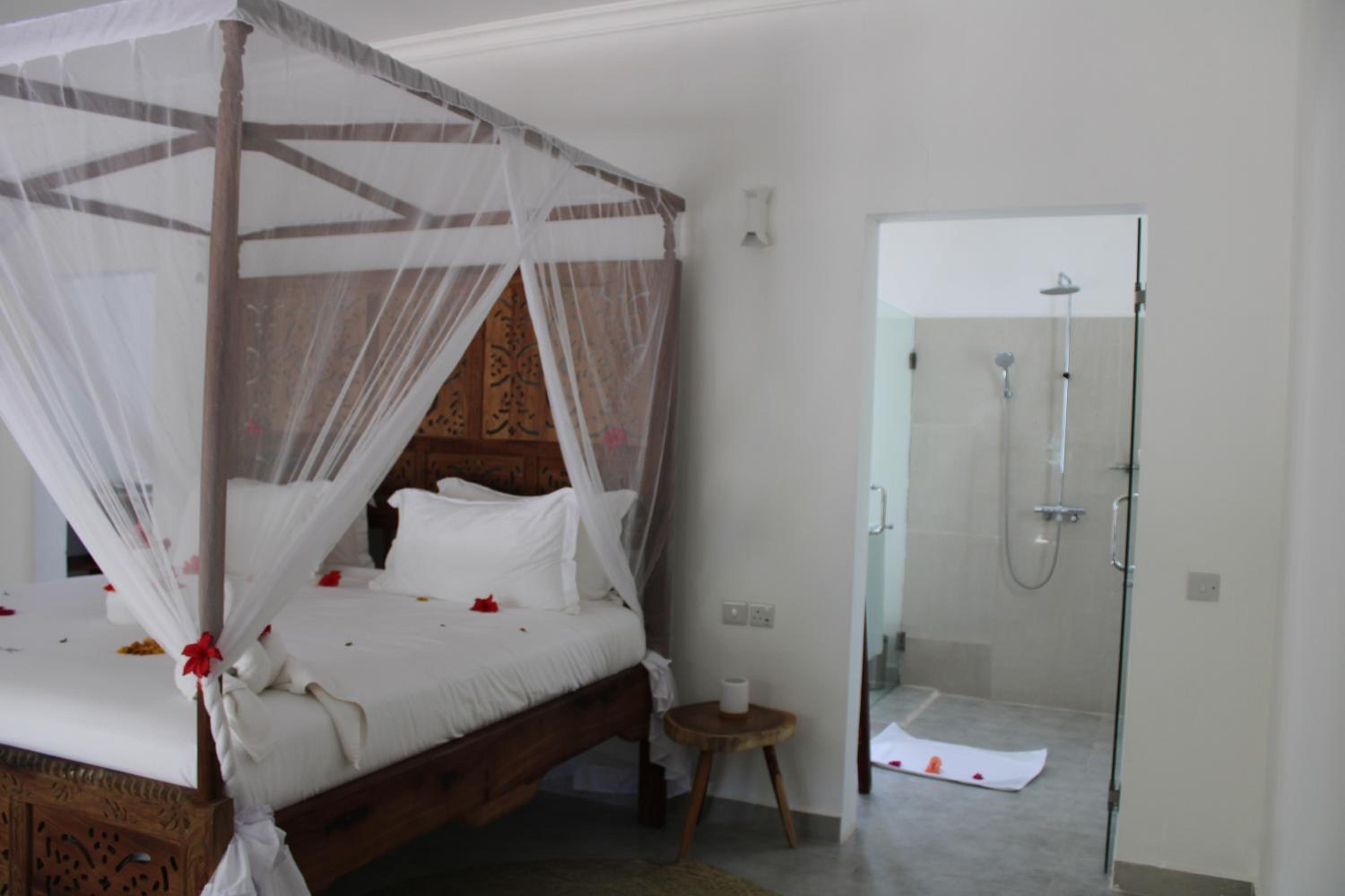 Deluxe Double Room with Sea View - Photo 27