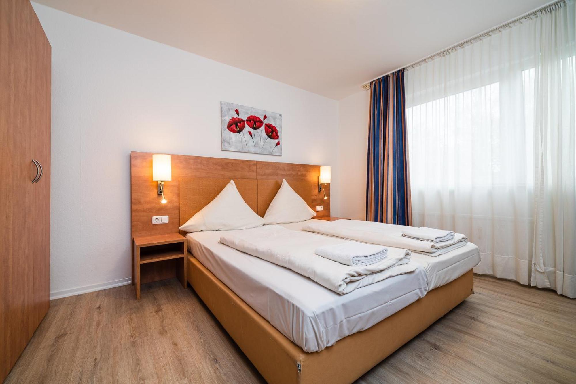 Double Room - Photo 6