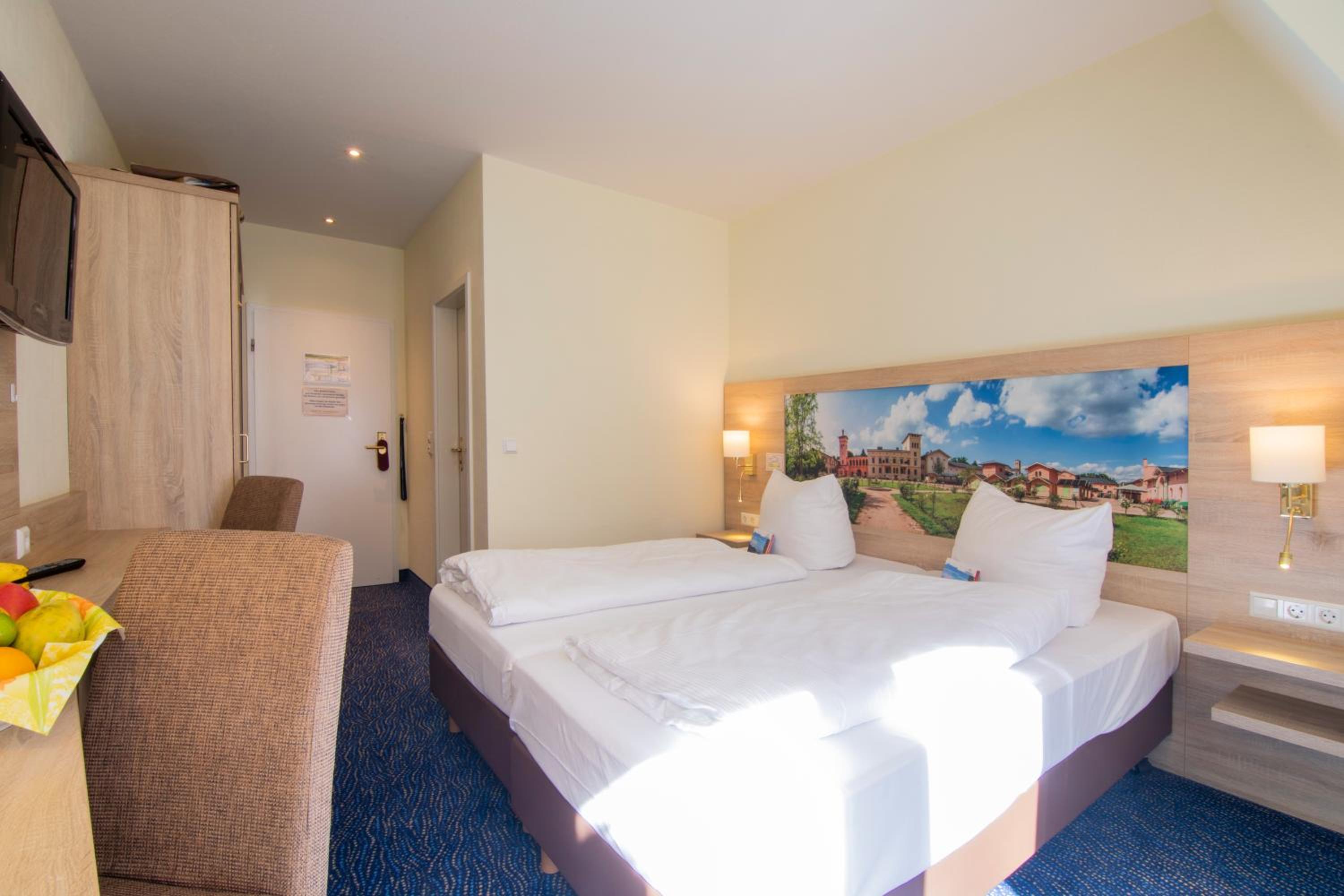 Double Room with Forest View photo 2