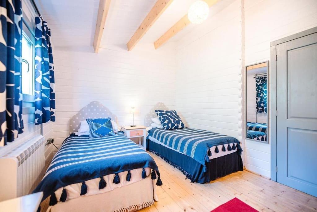 Two-Bedroom House photo 3