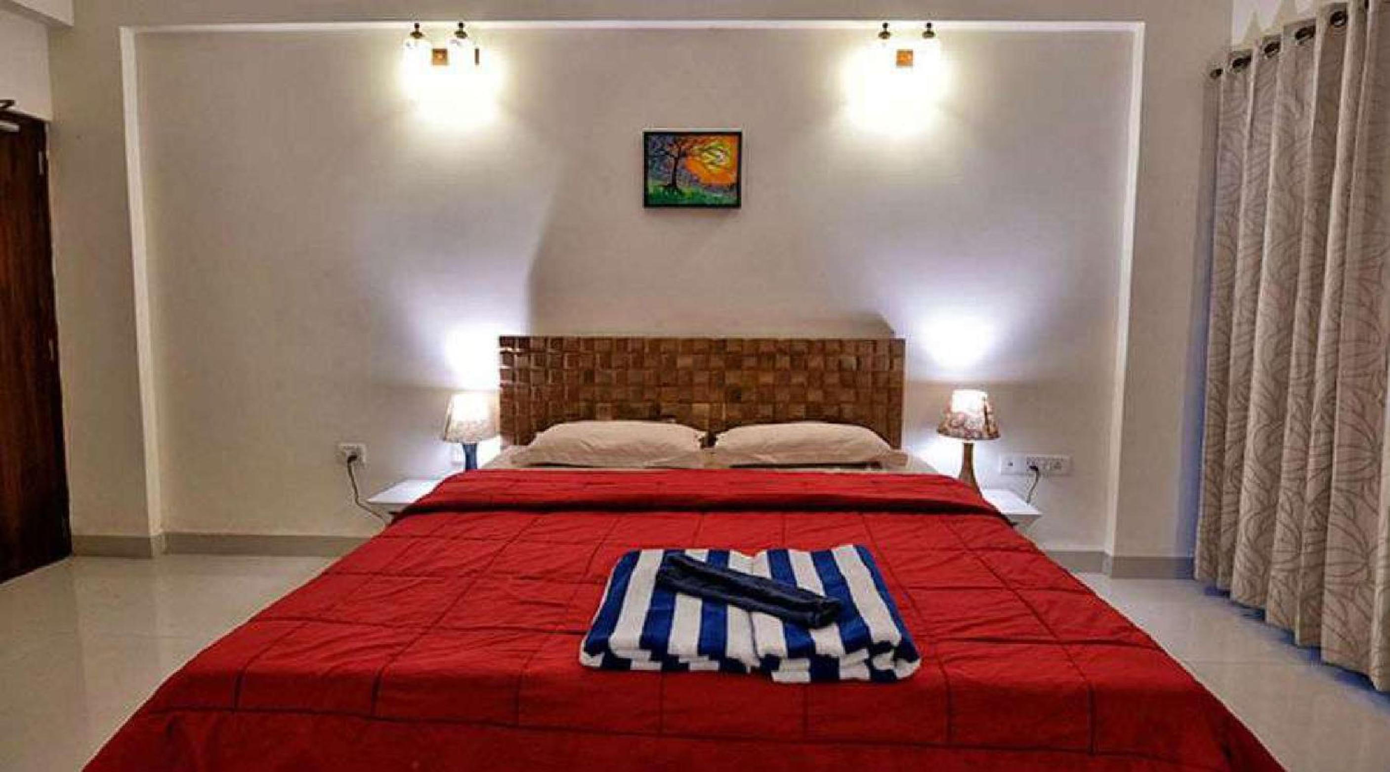 Villa photo 1