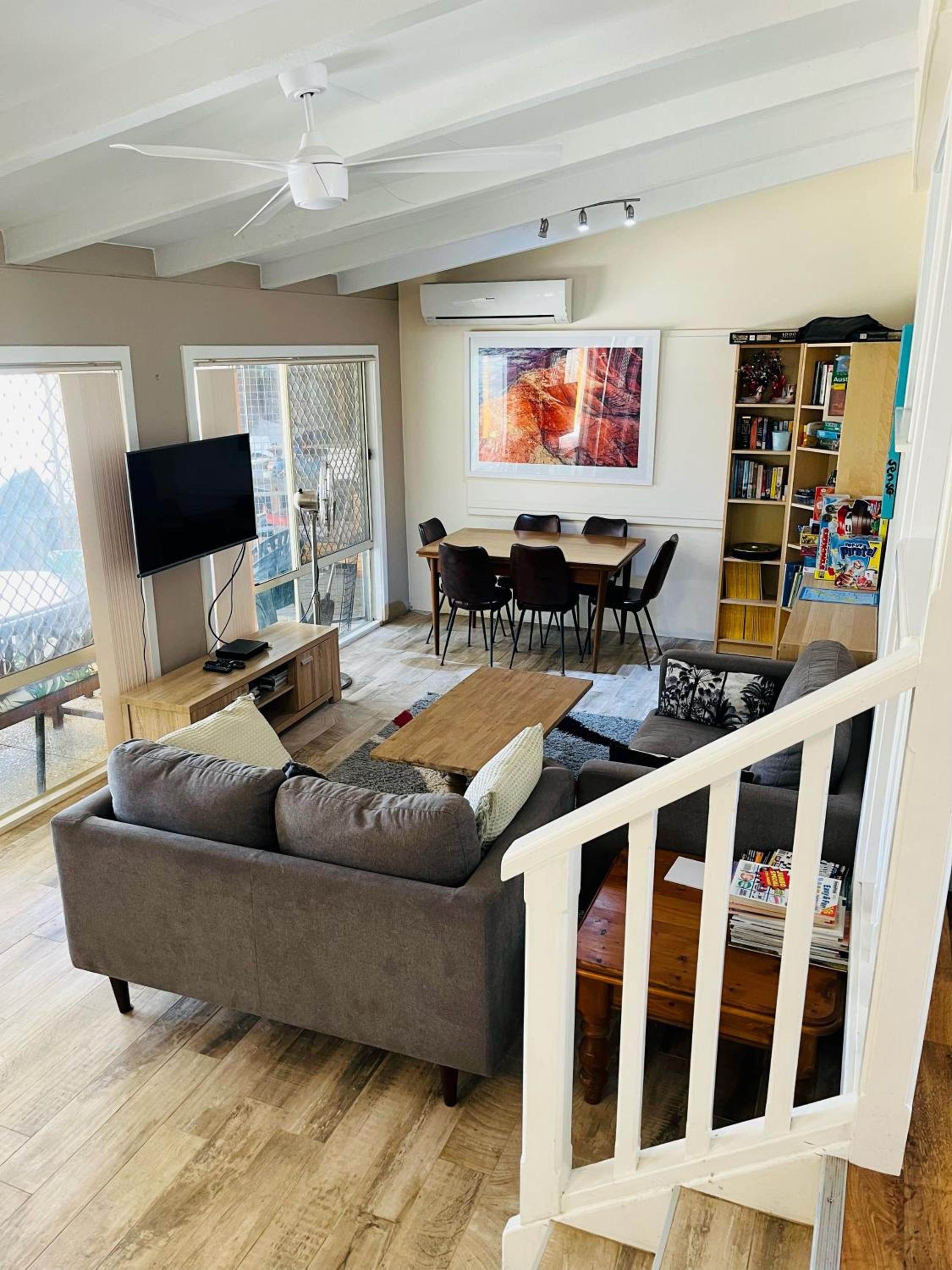 Three-Bedroom House photo 1
