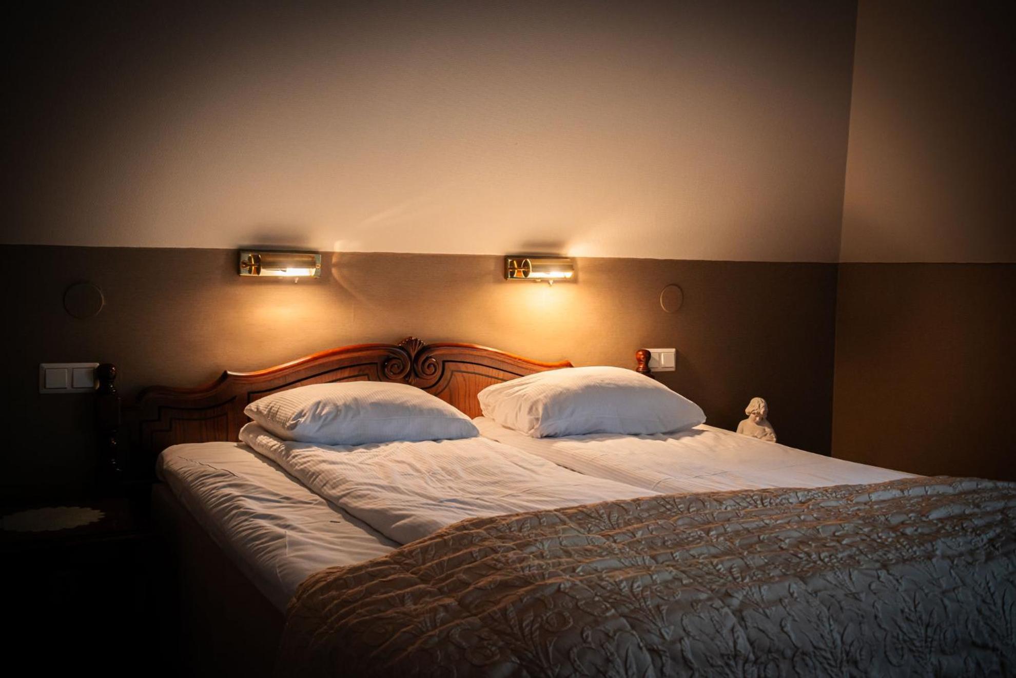 Superior Double or Twin Room - Photo 11