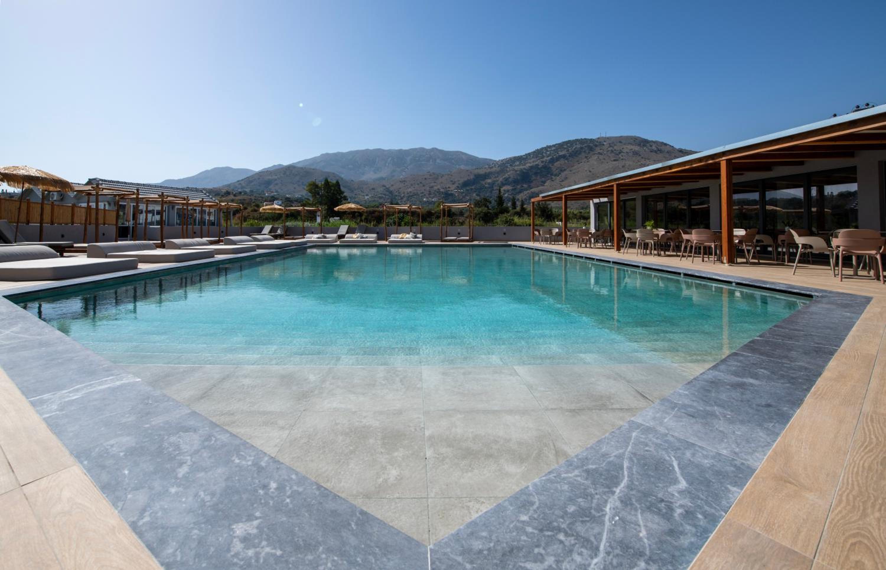 Double Room with Pool View