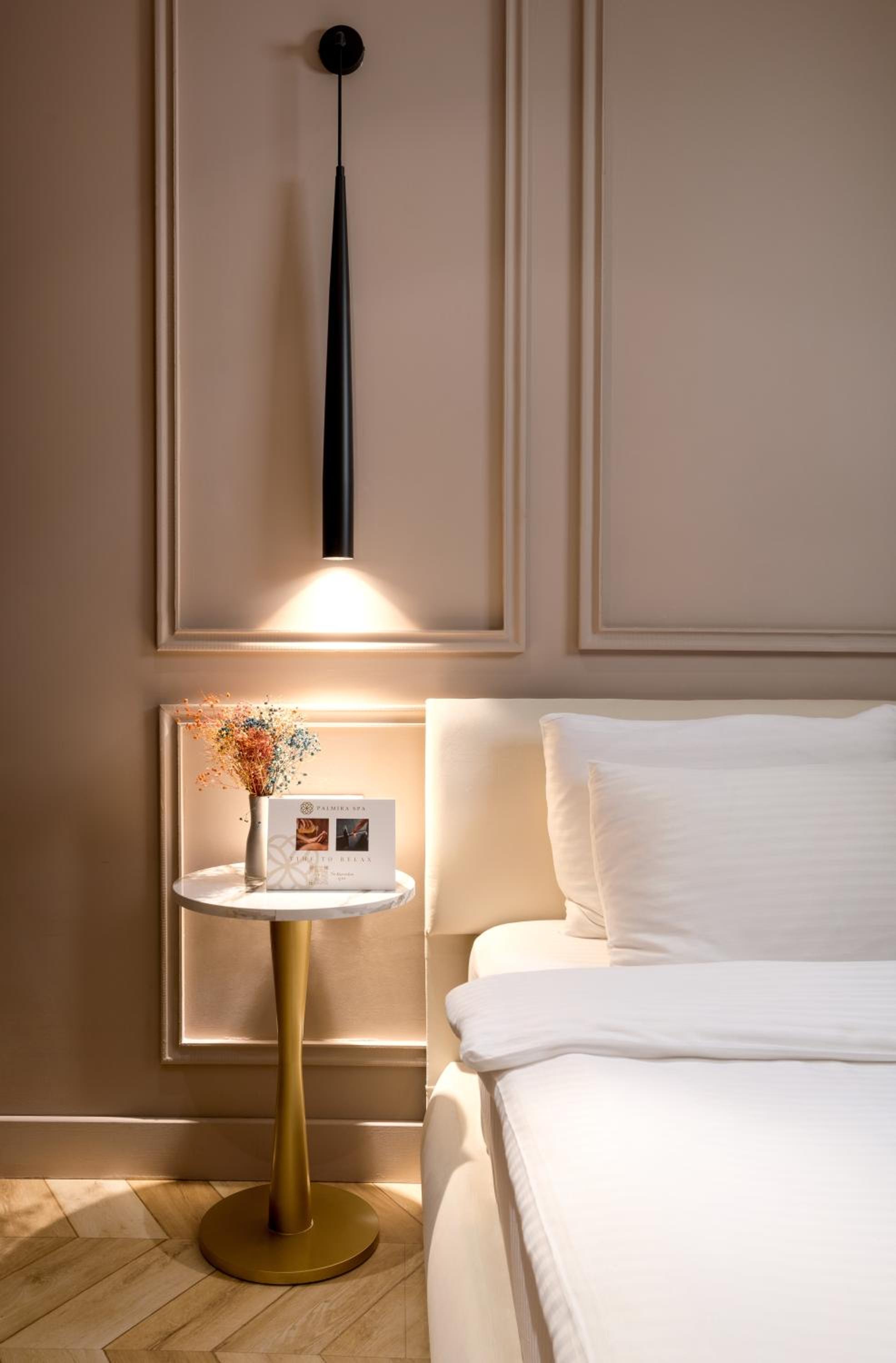 Standard Single Room with No Window