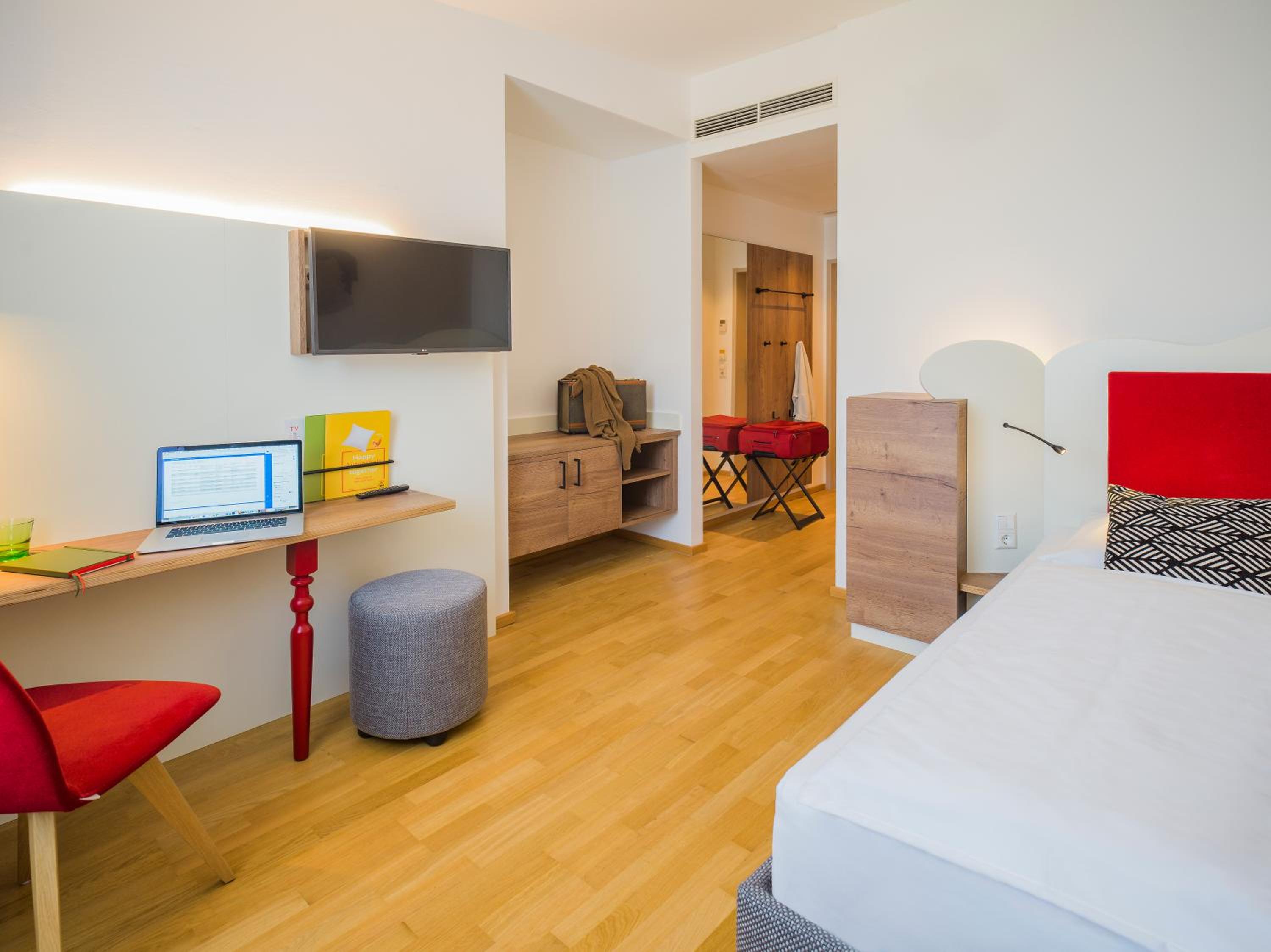 Single Room photo 2