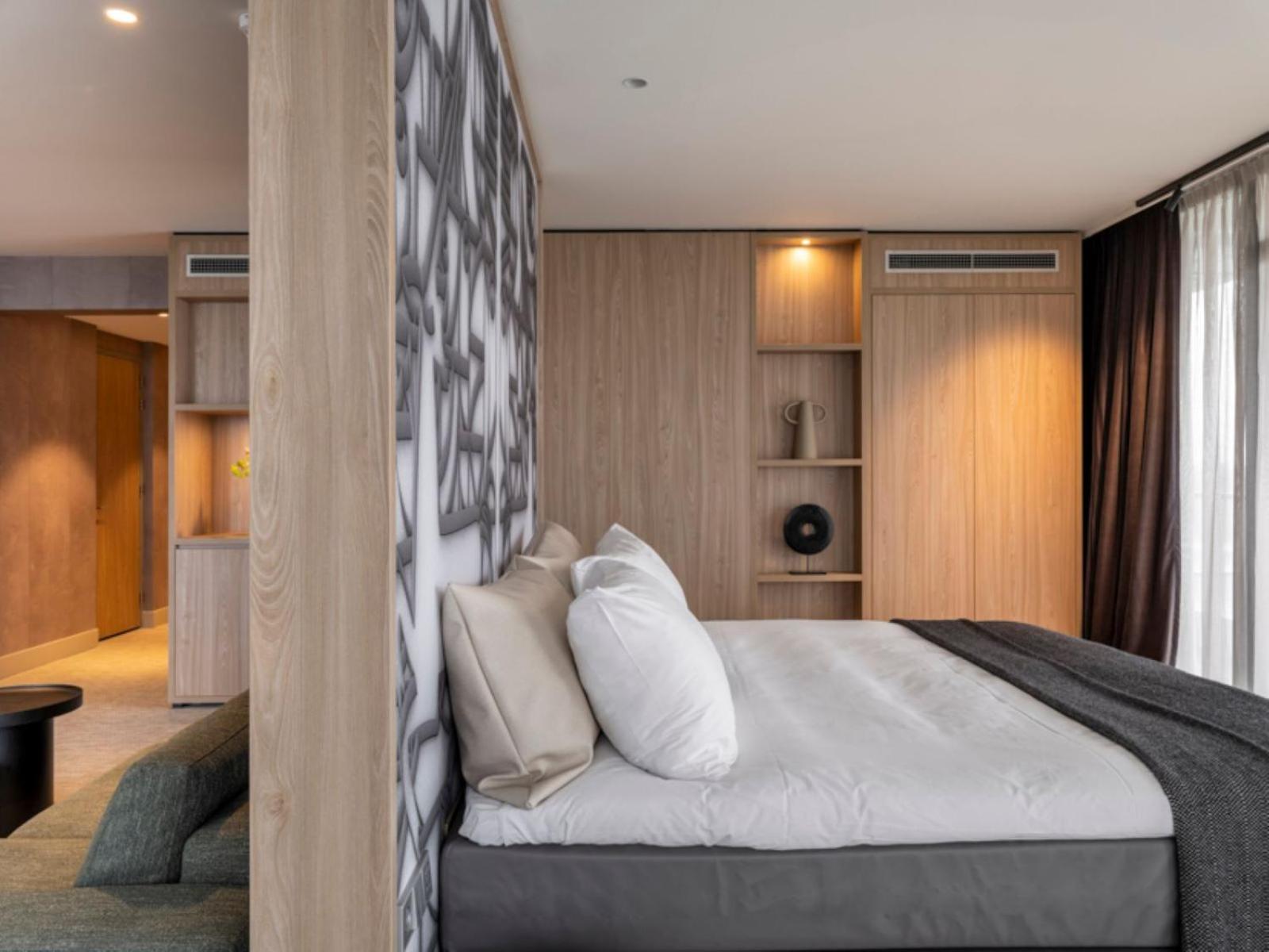 King Suite - Photo 2