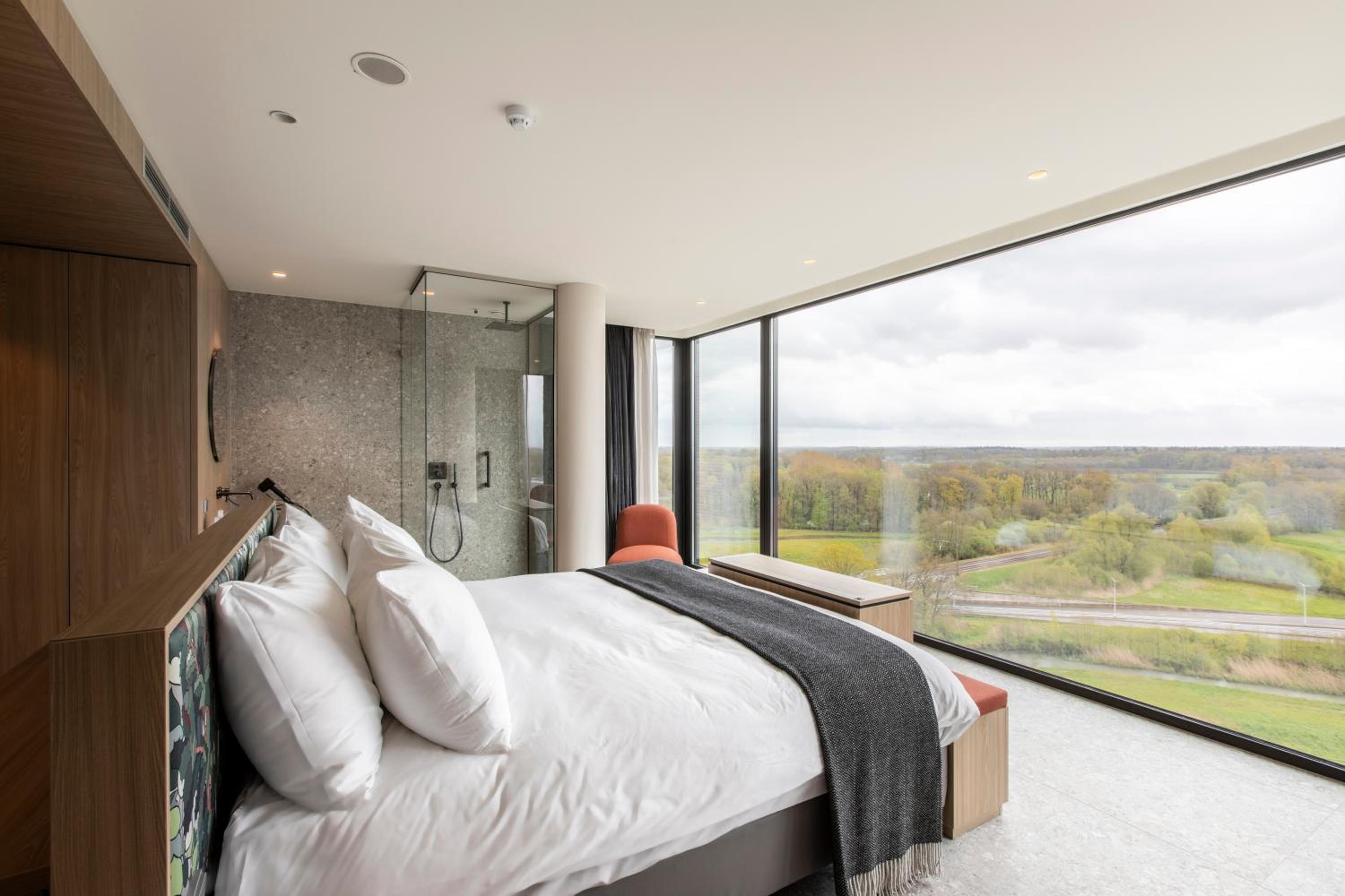King Room with Spa Bath - Photo 1