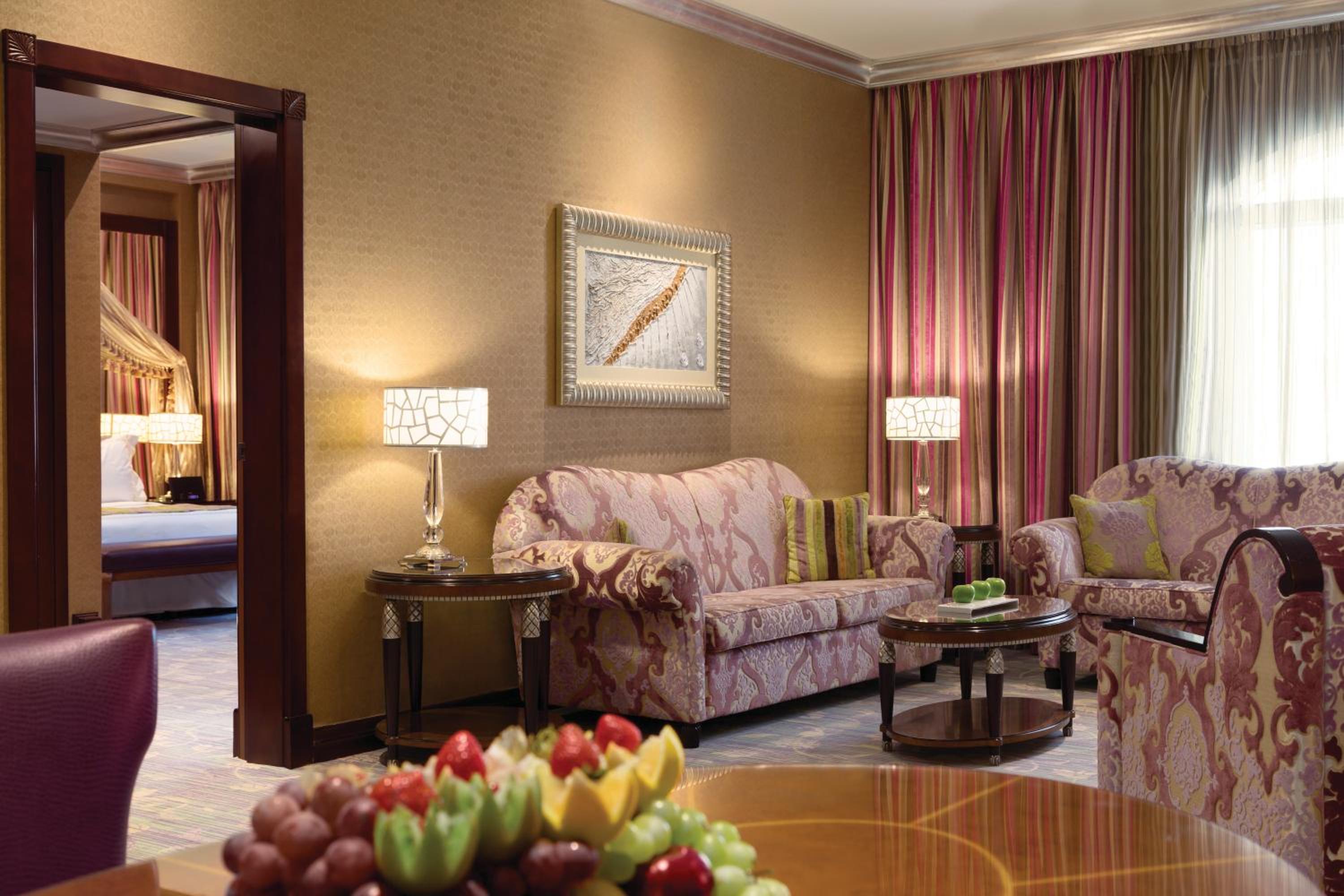 Executive King Suite - Photo 4