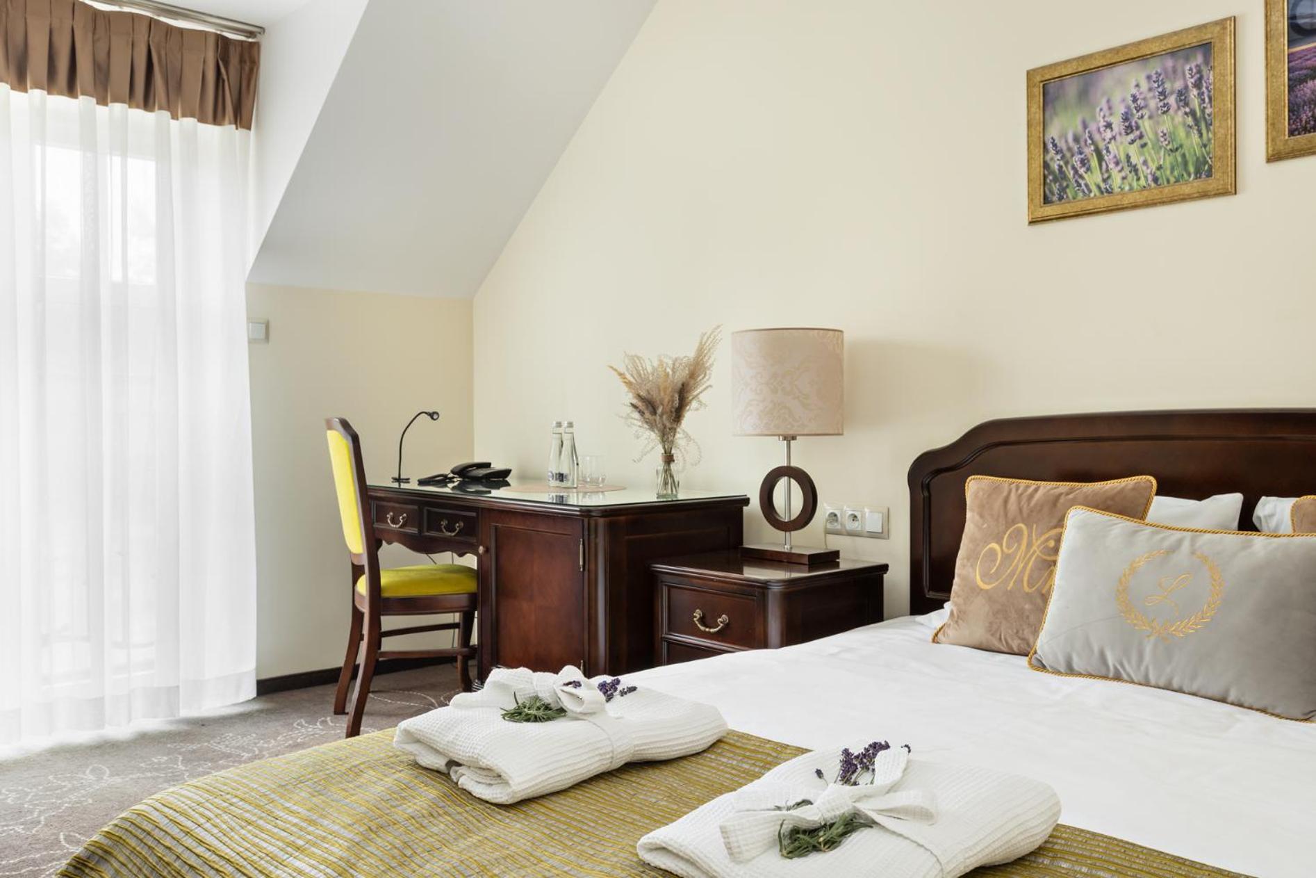 Double Room - Photo 2