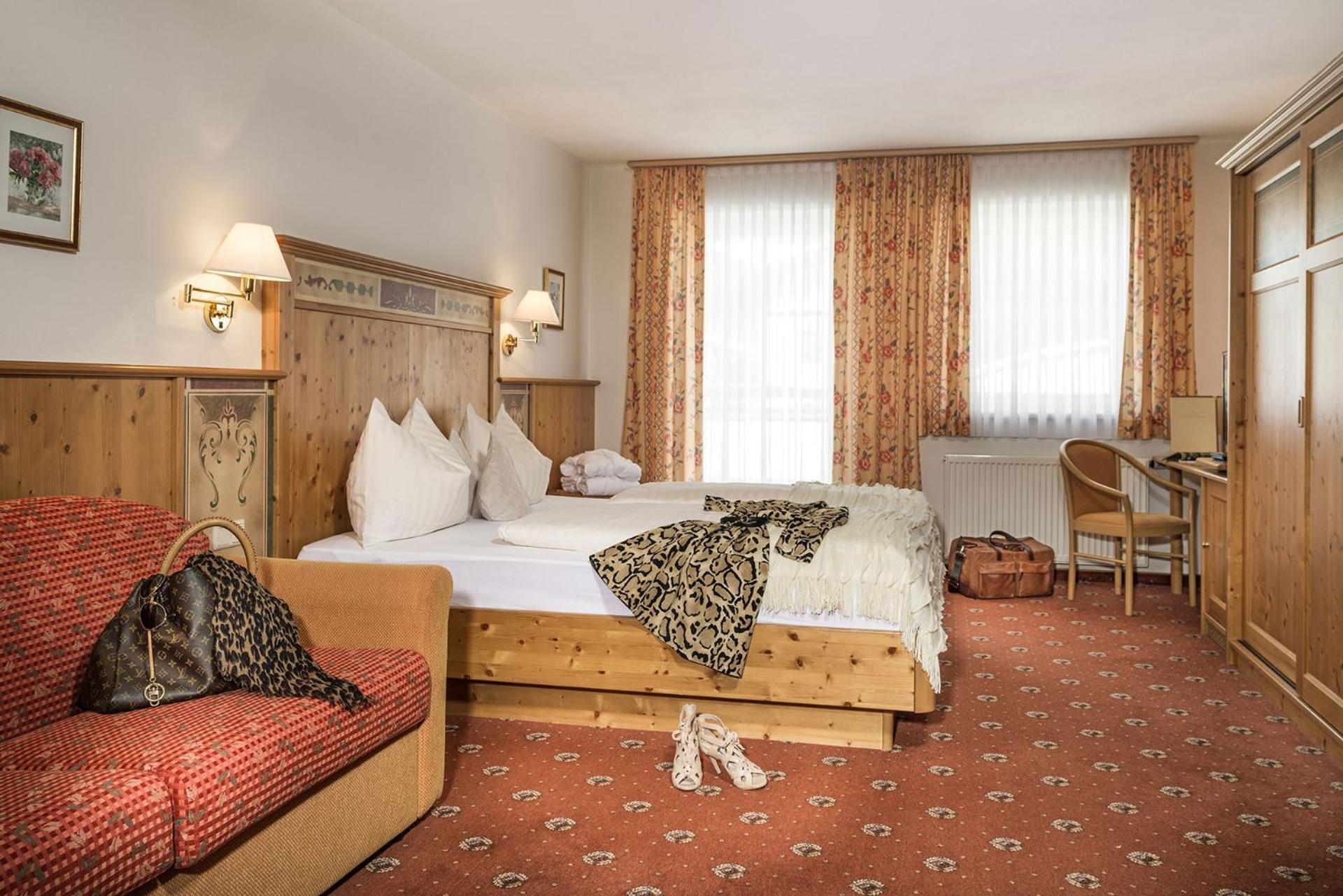 Double or Twin Room with Balcony
