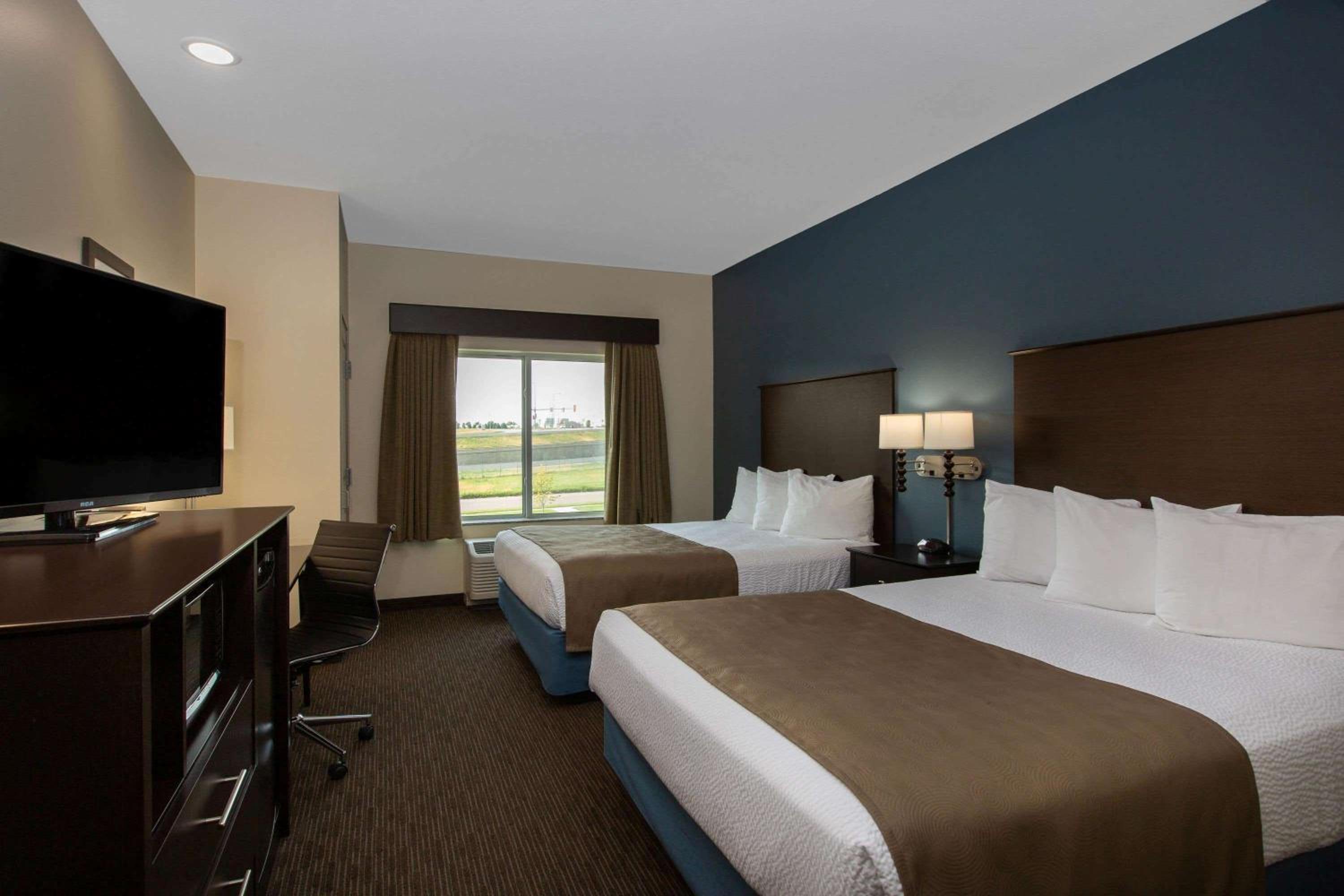 2 Queen Beds, Hearing Accessible Room, Non-Smoking