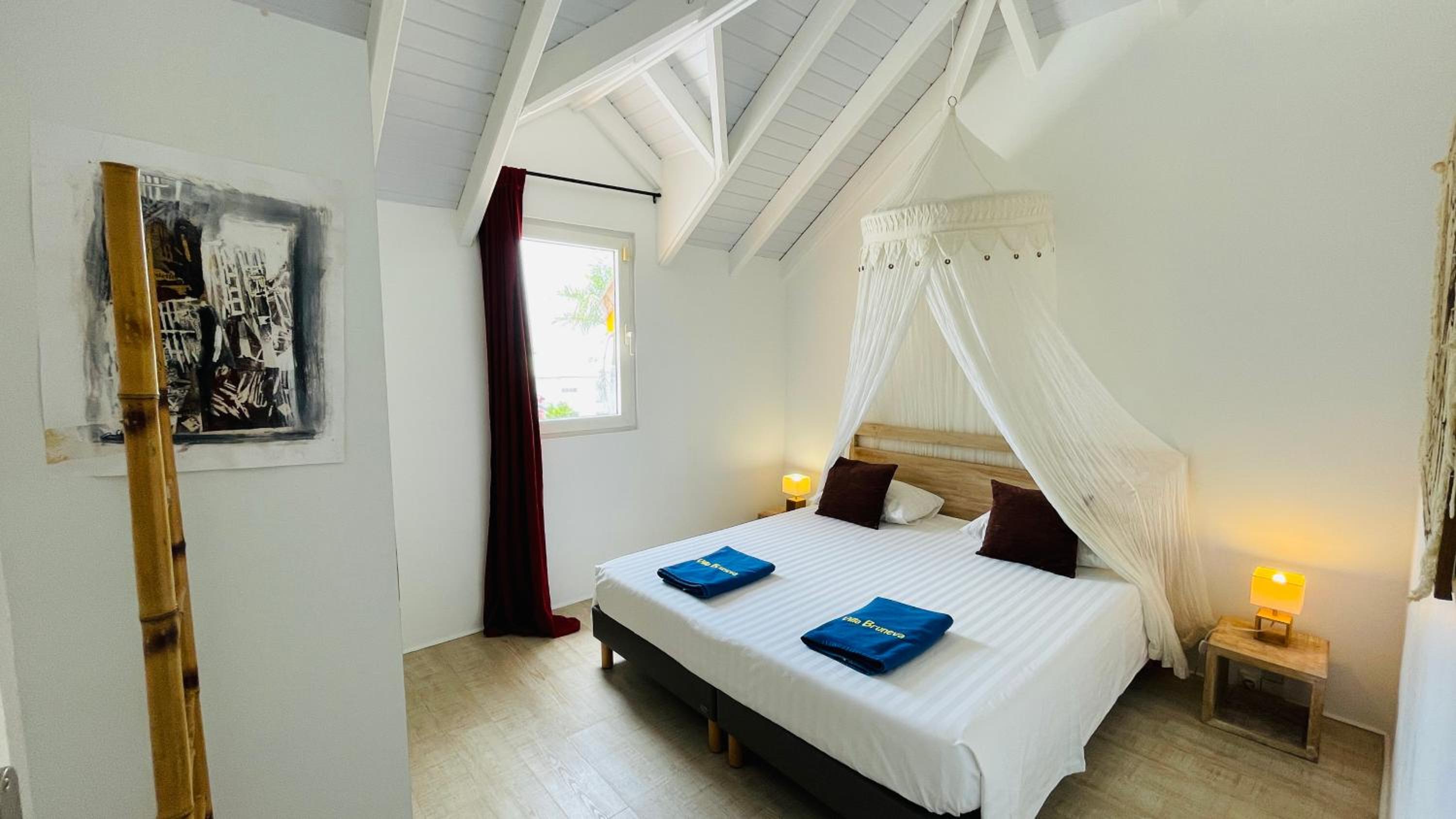Three-Bedroom Villa photo 2
