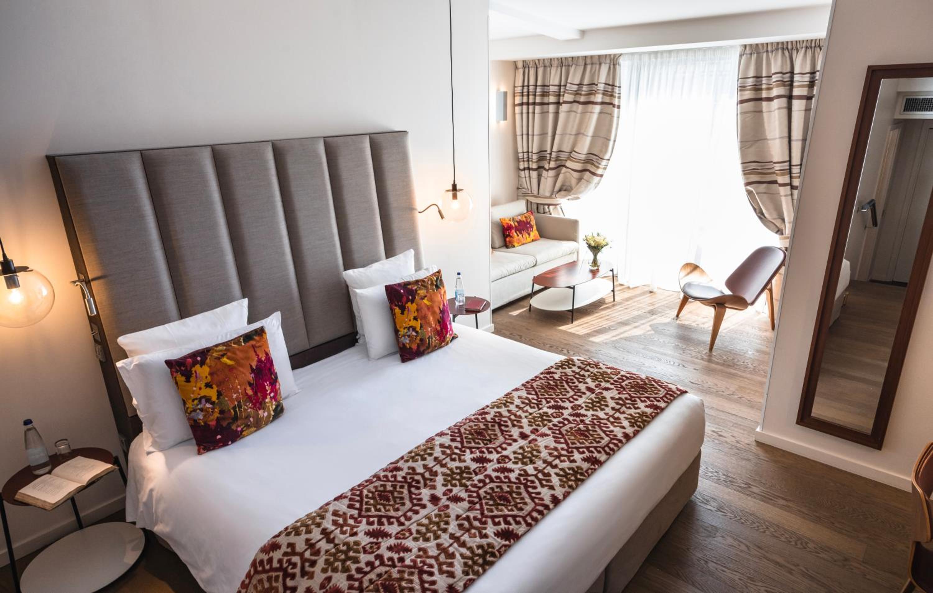Junior Suite - Photo 1
