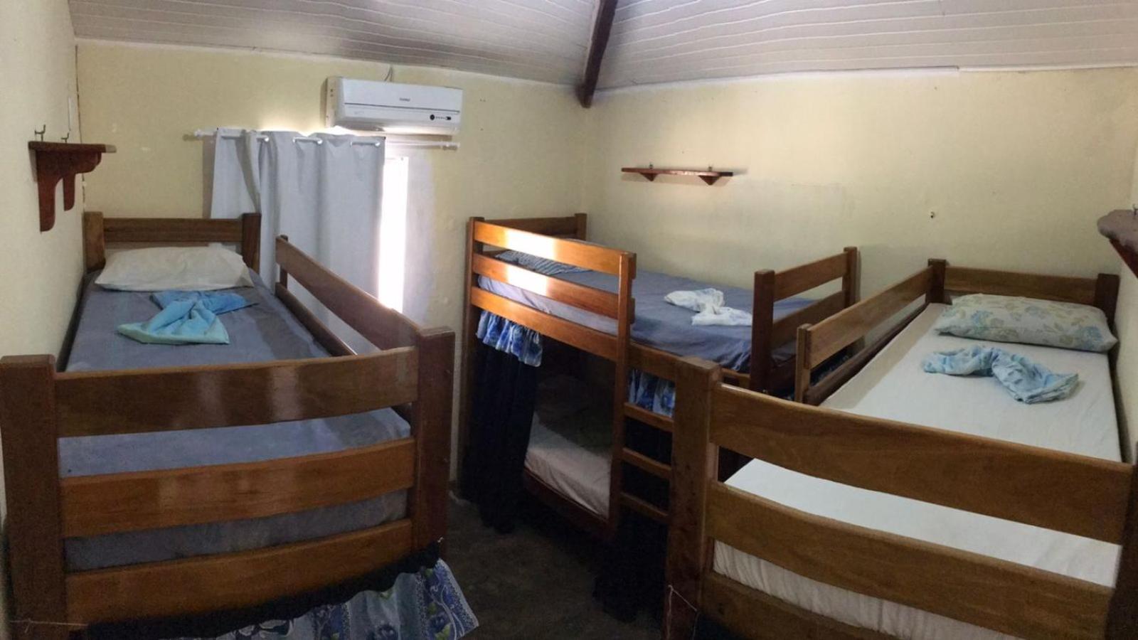 Bed in 6-Bed Mixed Dormitory Room photo 1