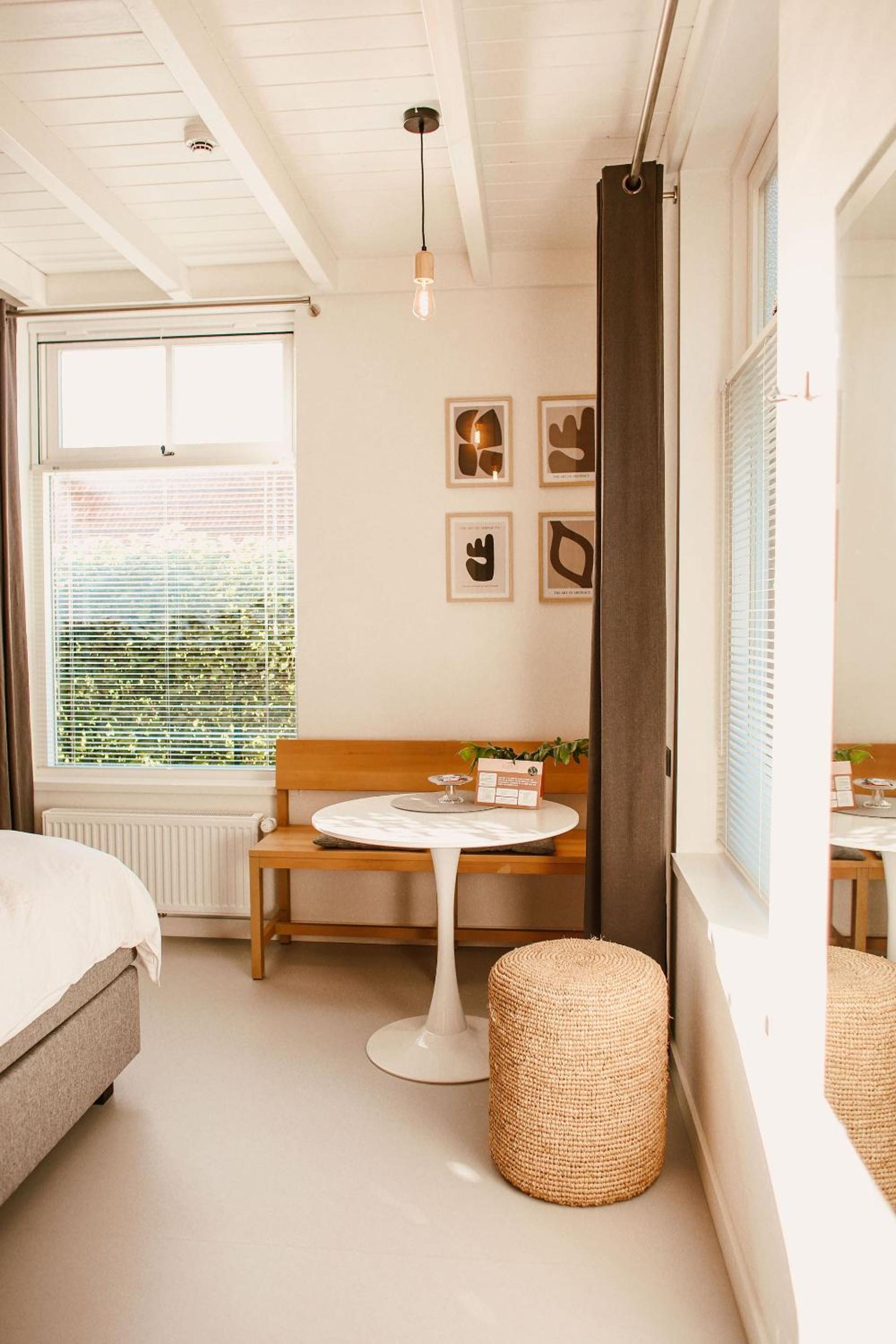 Large Double Room photo 1