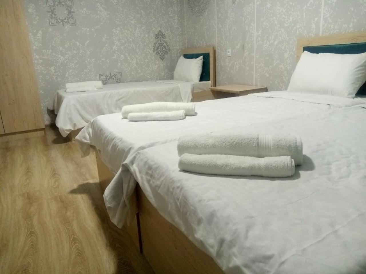 Triple Room with Bathroom photo 2