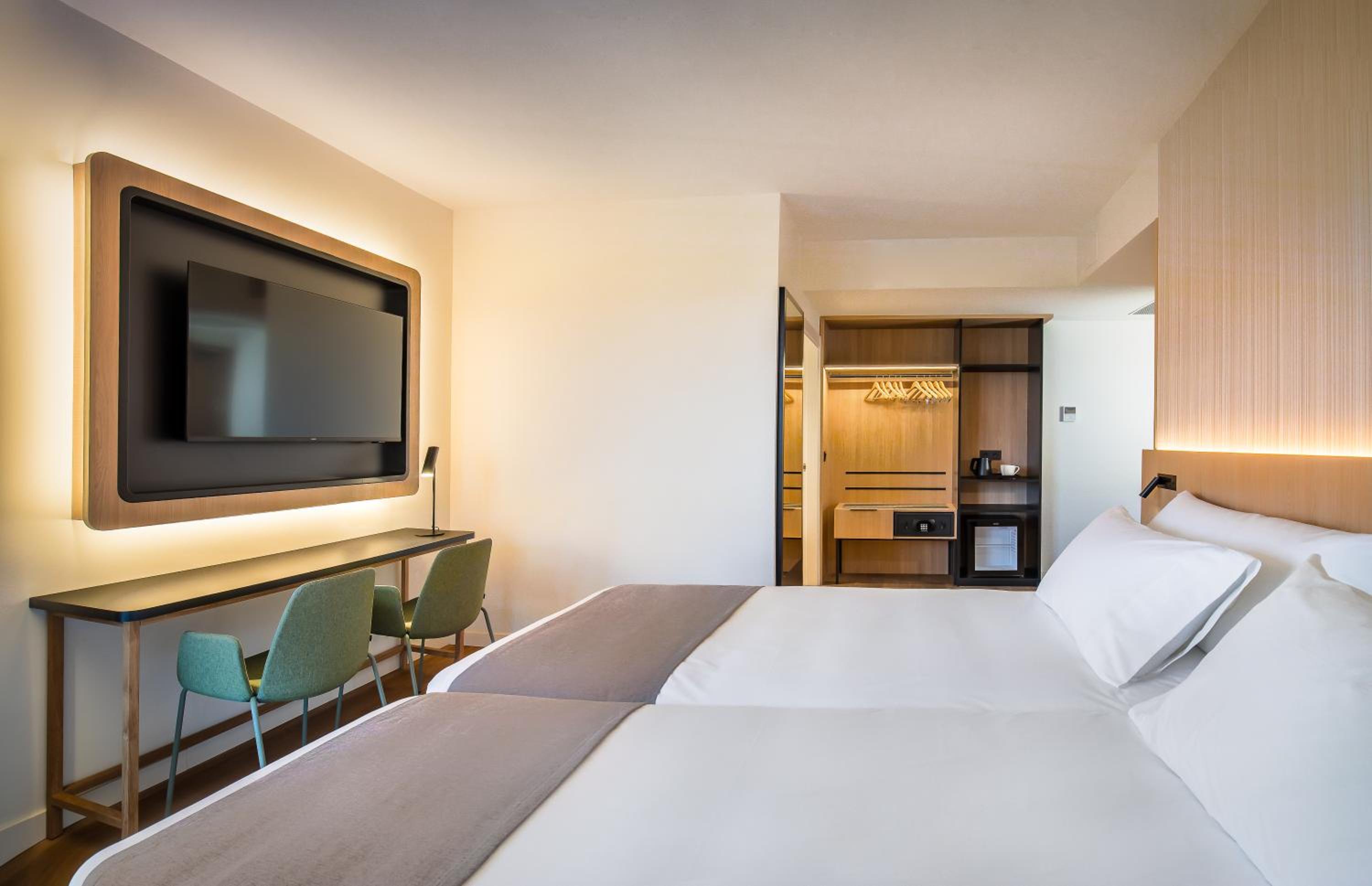 Triple Room - Photo 5