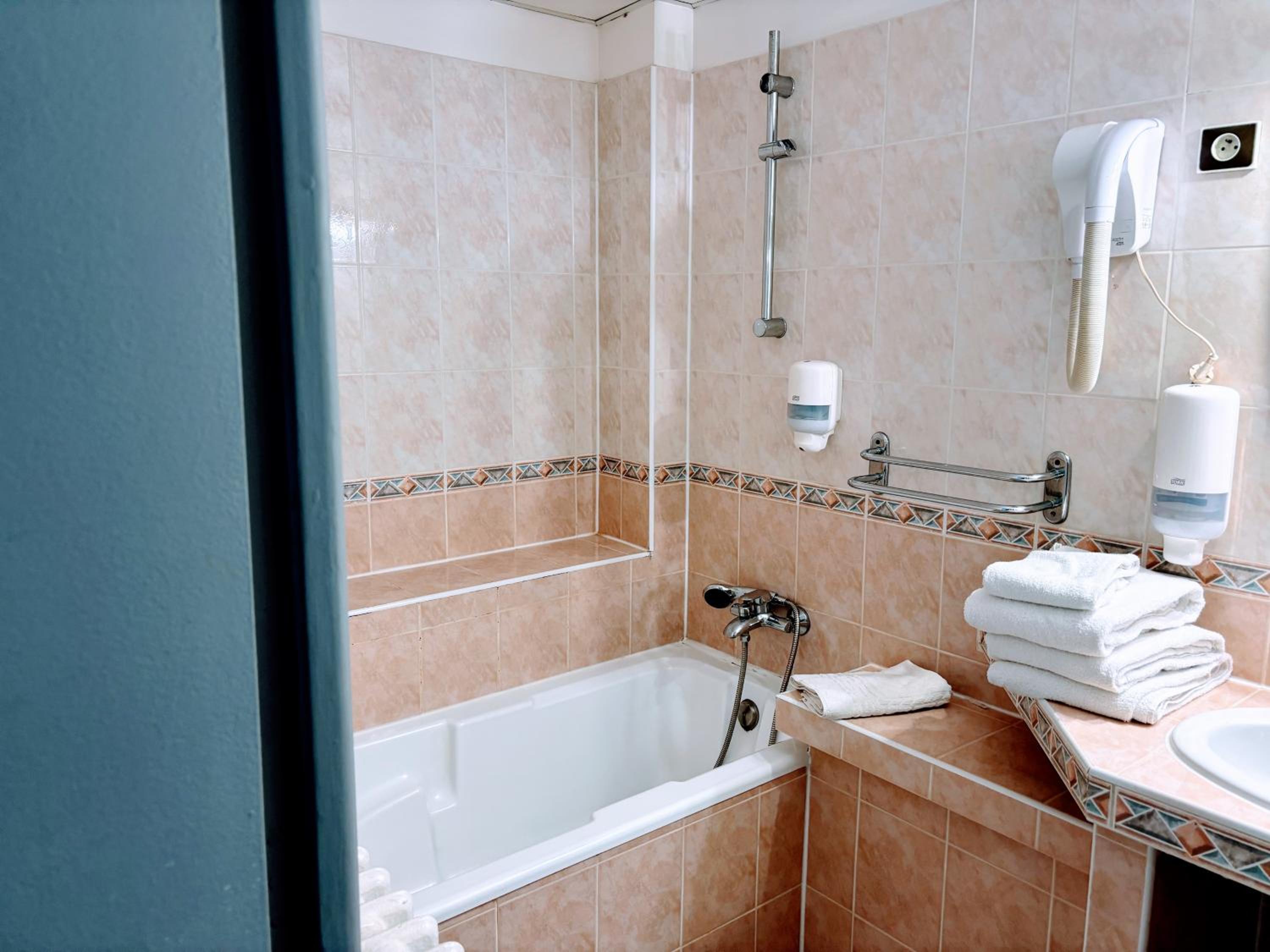 Double Room Facing the Sea - Photo 4