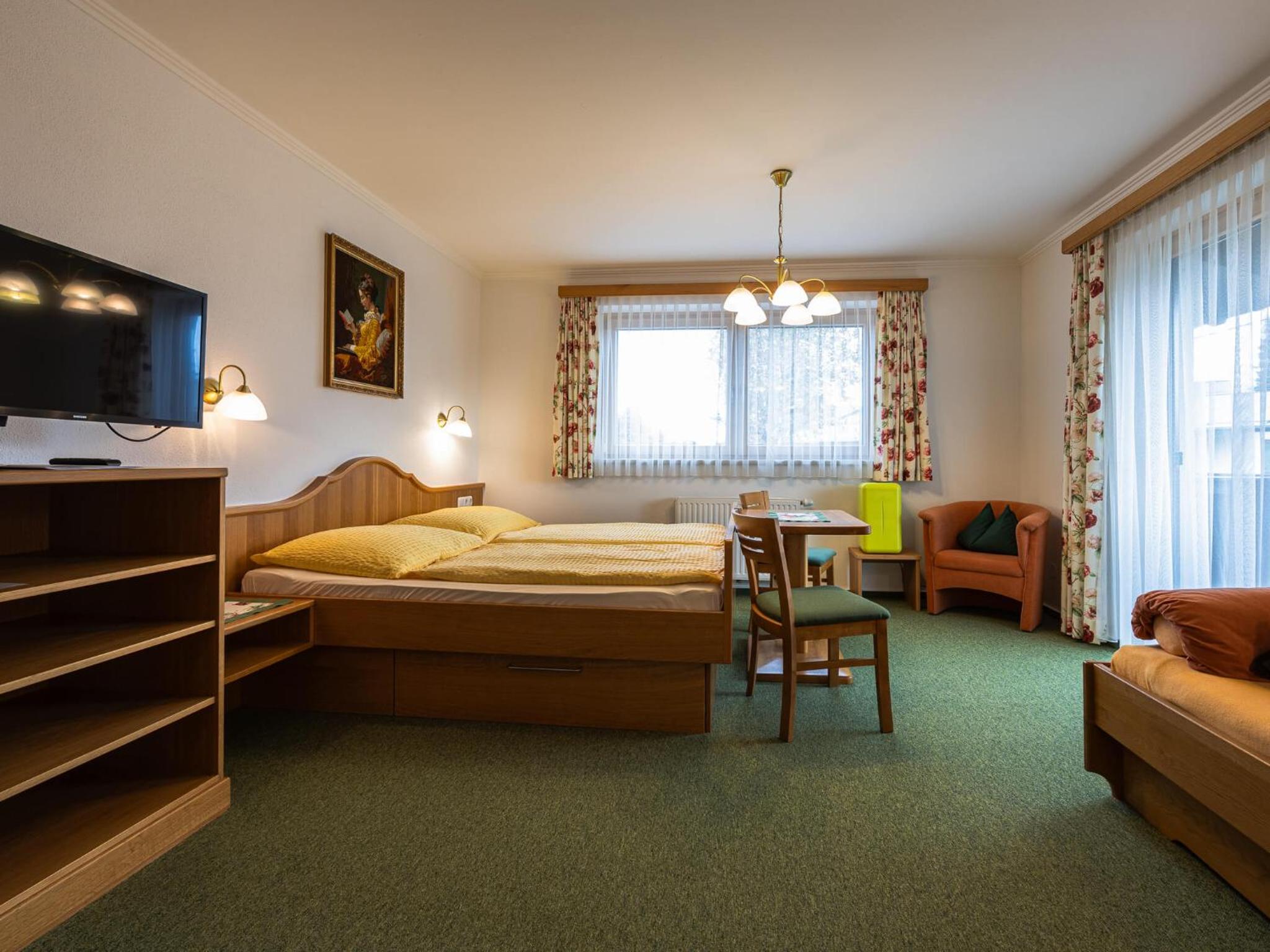 Triple Room photo 2