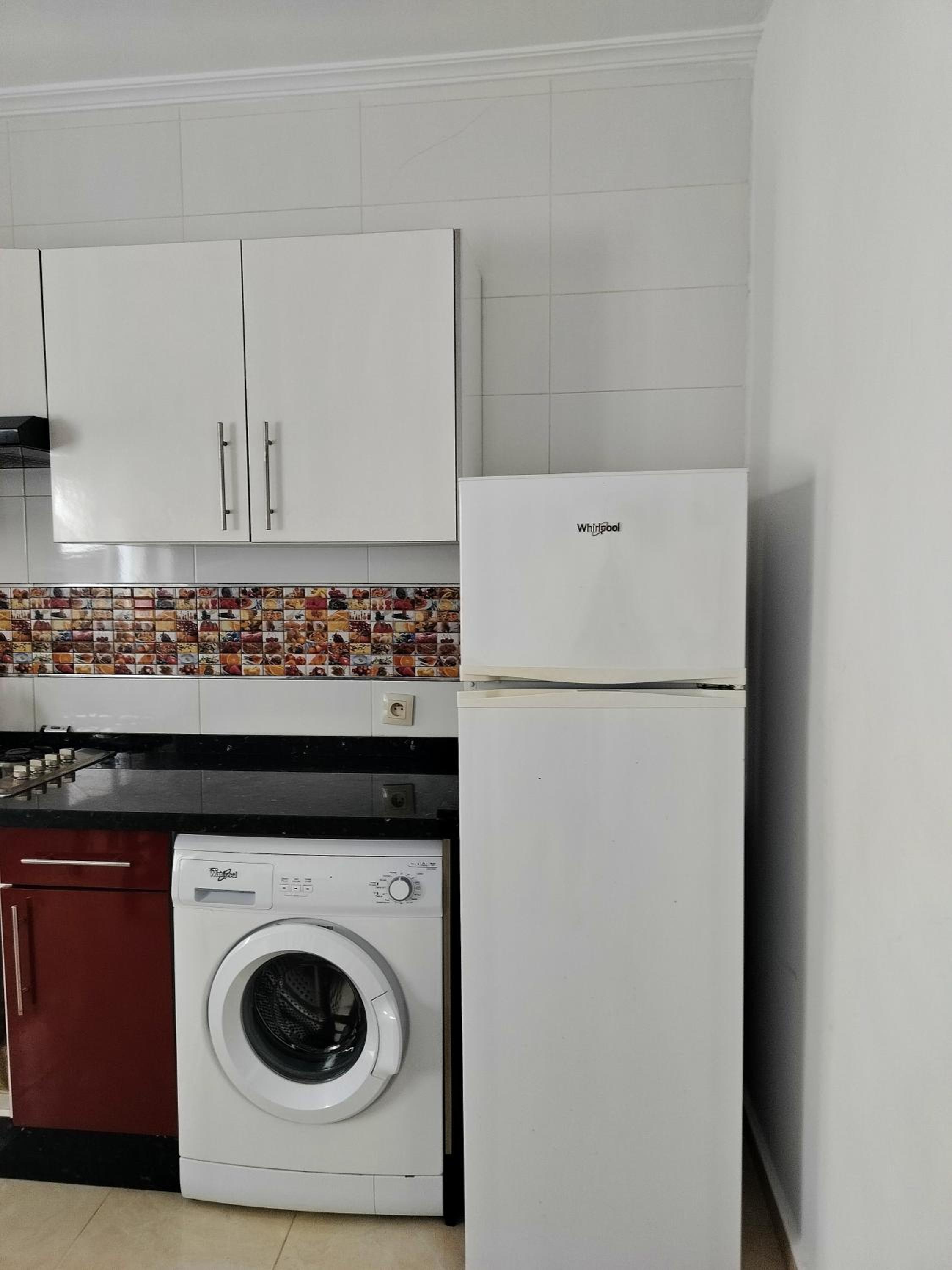 Two-Bedroom Apartment - Photo 2