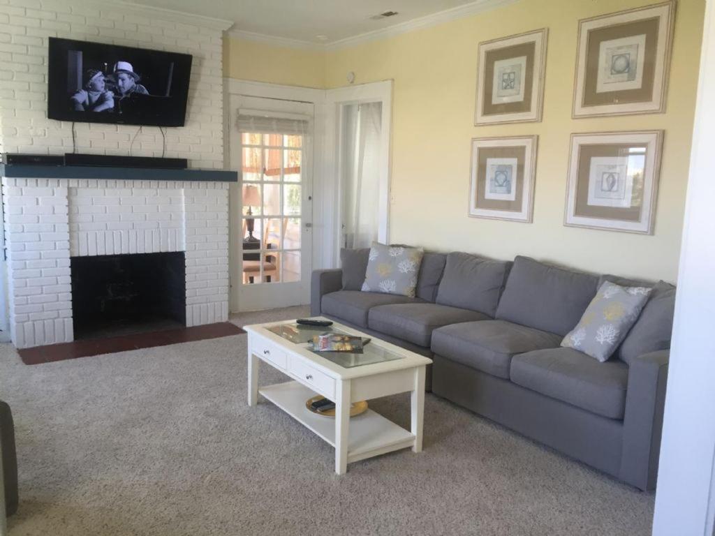 Four-Bedroom House photo 1