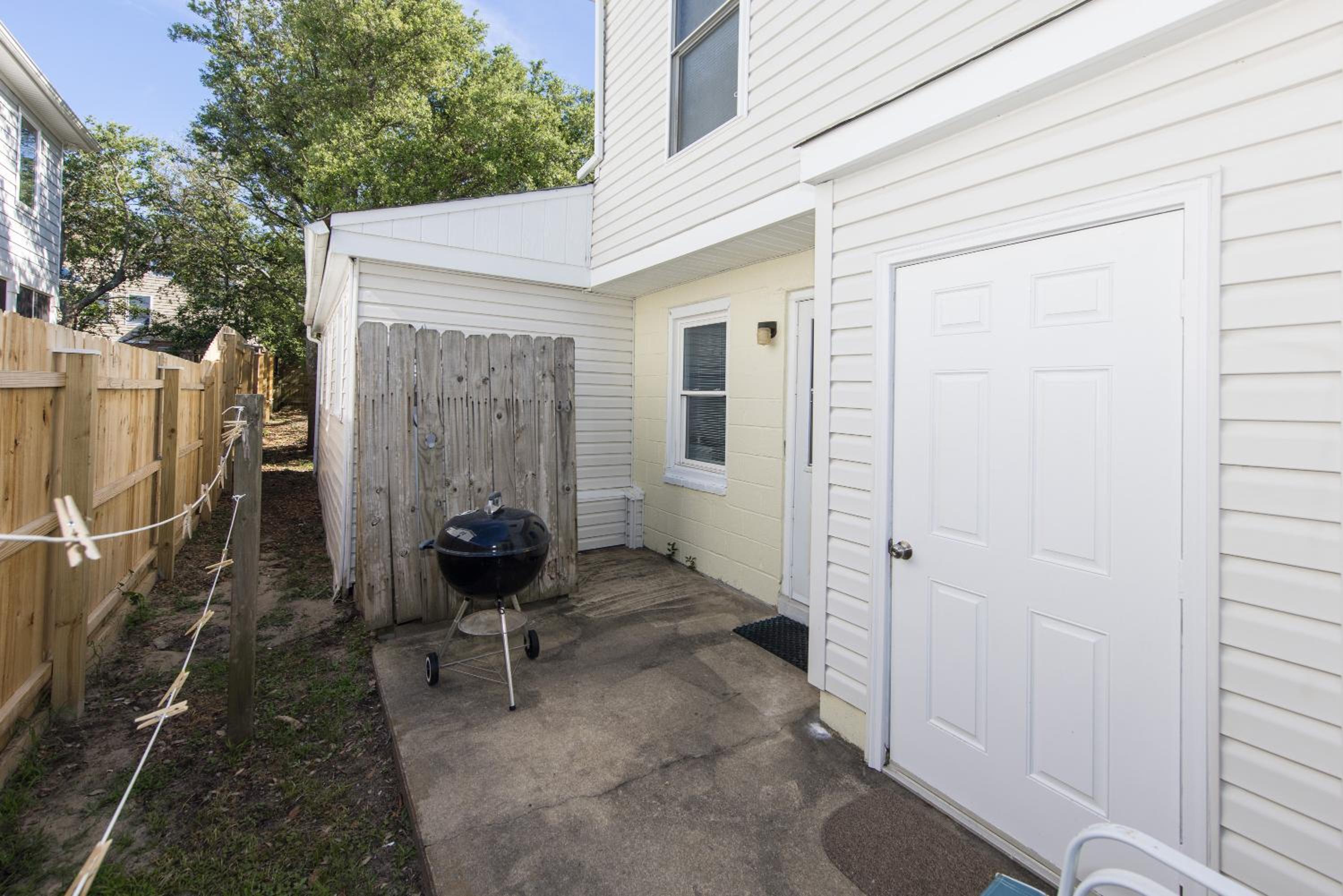 Four-Bedroom House photo 2