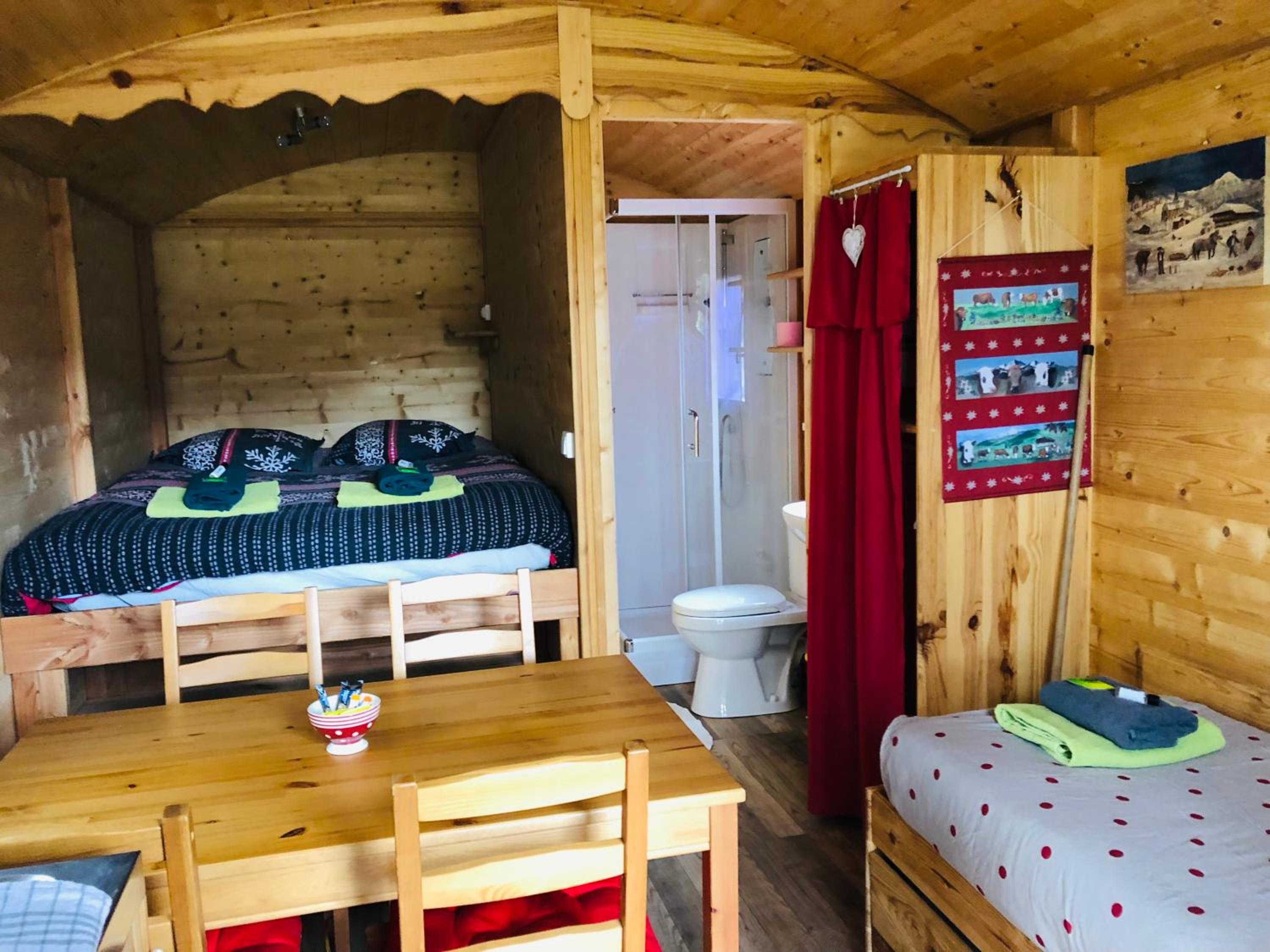 Standard Triple Room - Photo 6